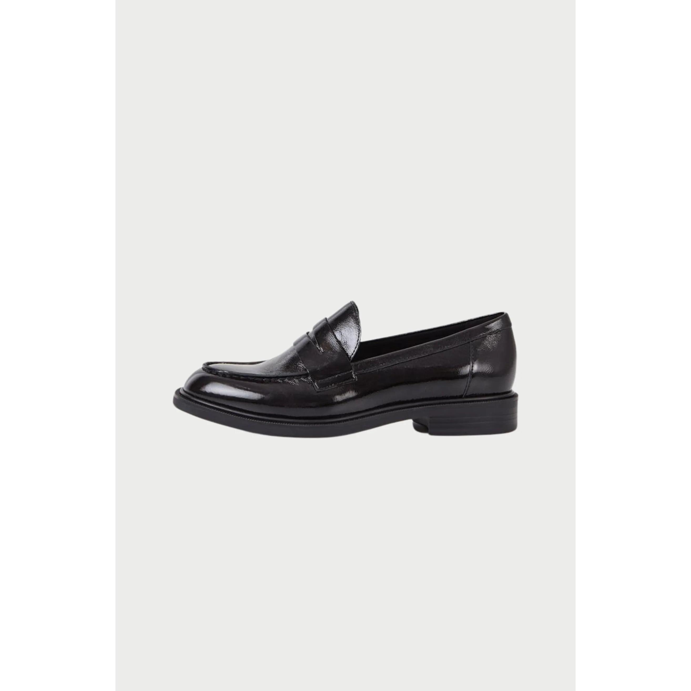 Vagabond Zapatos Mujer Mocasín Amina Charol Negro