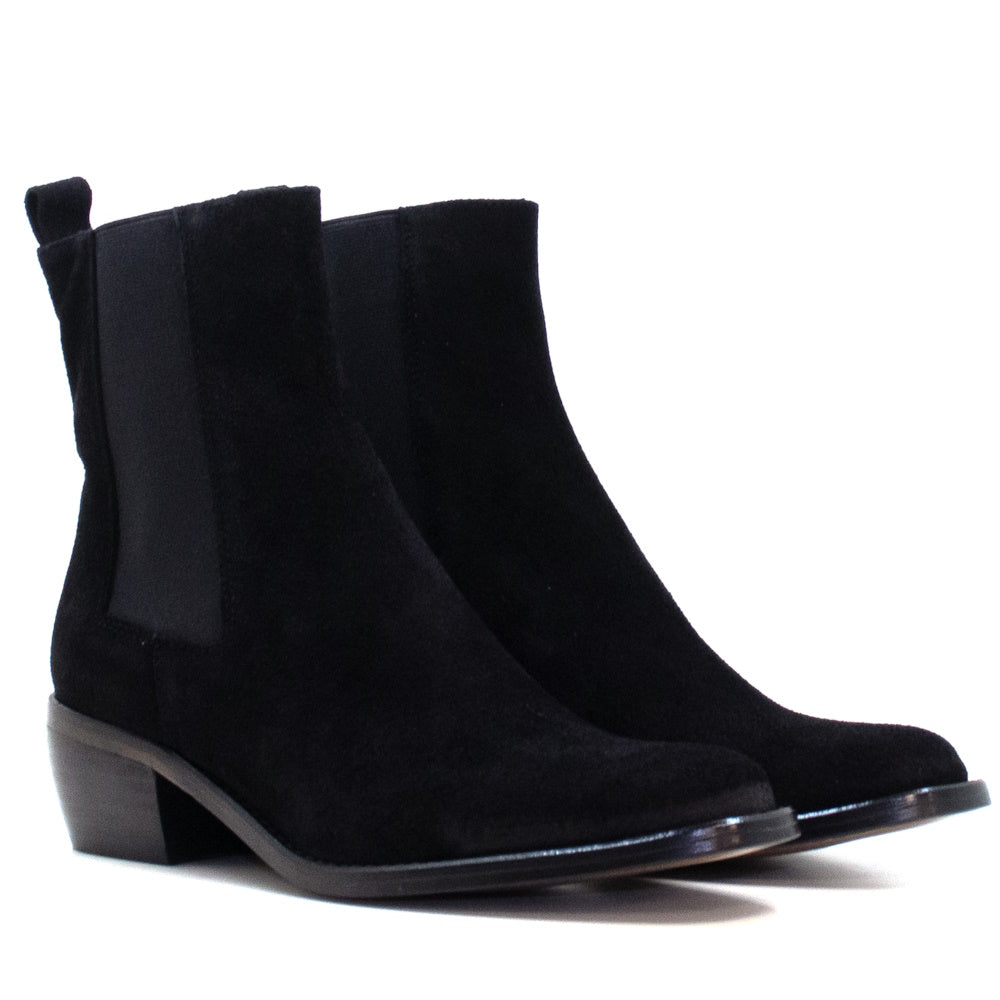 Botín CA-2253 Serraje Negro para Mujer de ELODIE: Elegancia Atemporal con Tacón Medio 50mm, Versatilidad Urbana y Formal. Fabricado en España con Piel de Alta Calidad, Suela de Goma Resistente y Acaba