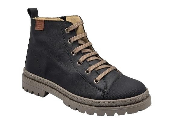 Andanines - Botas de cordones para niños modelo 242702, cómodas y resistentes para uso diario en color negro o marrón, ideal para colegio y ocio al aire libre