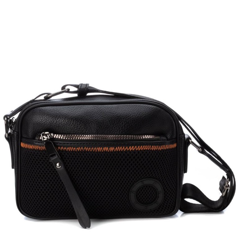 Bolso marca Refresh modelo 183235 en color negro