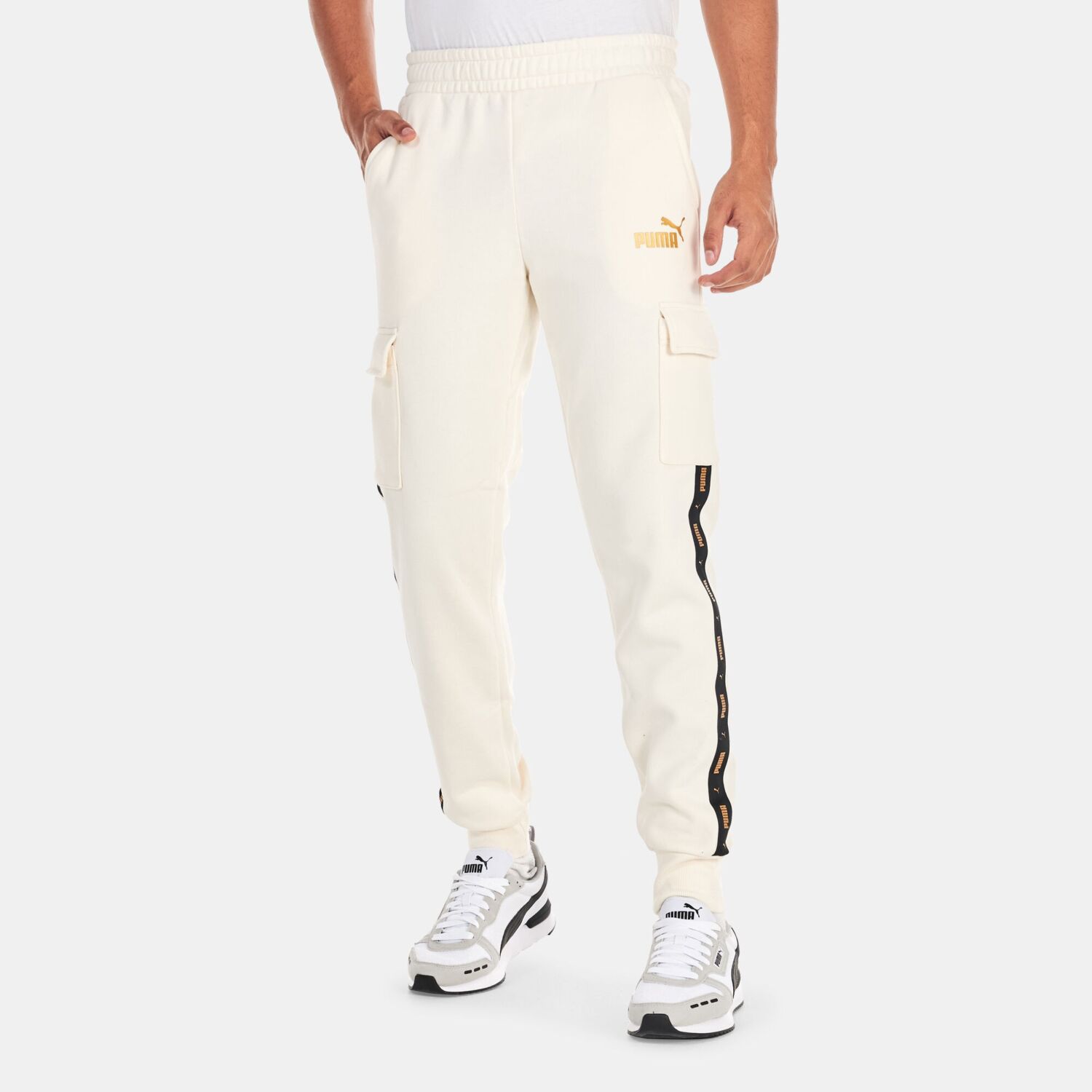 Puma Ess+ Tape Golden Cargo Pants  Casual Hombre Pantalones