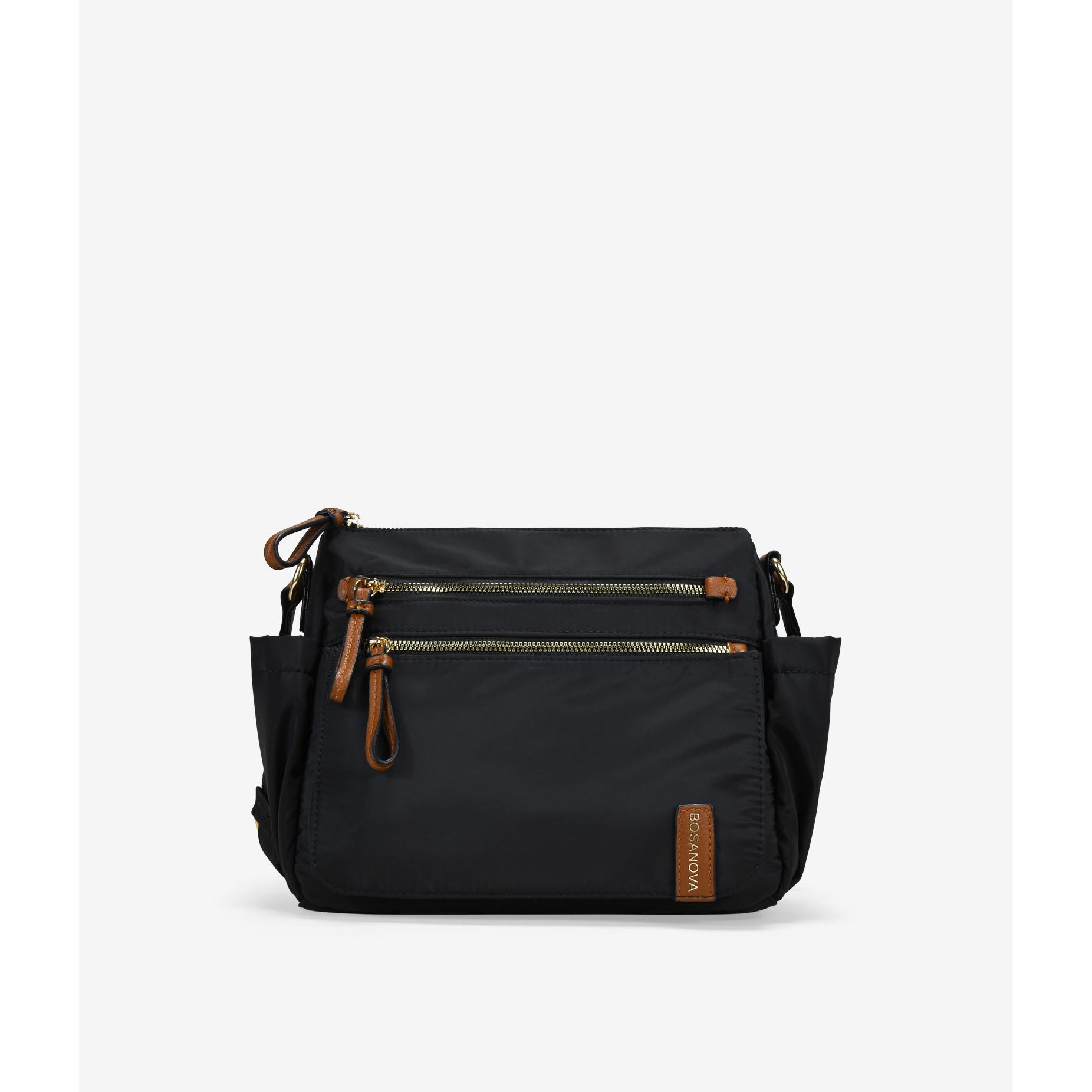 Bosanova Bolso bandolera para mujer en nailon con detalles a contraste y varios bolsillos con cremalleras metálicas. Asa de cruzar de algodón regulable.