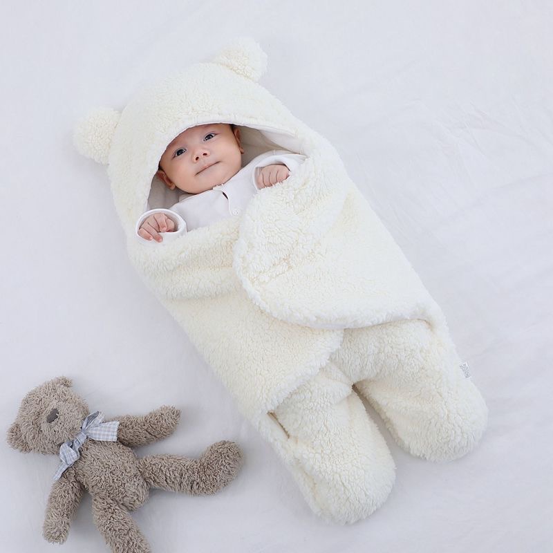 CA Saco de dormir acolchado con piernas divididas y engrosado para bebé para evitar saltos y proteger el pecho, ropa envolvente para salir, edredón antipatadas para las cuatro estaciones del bebé