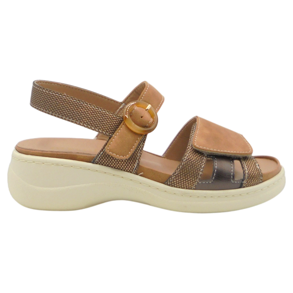Sandalias Mysoft modelo 26M040 en color Marrón