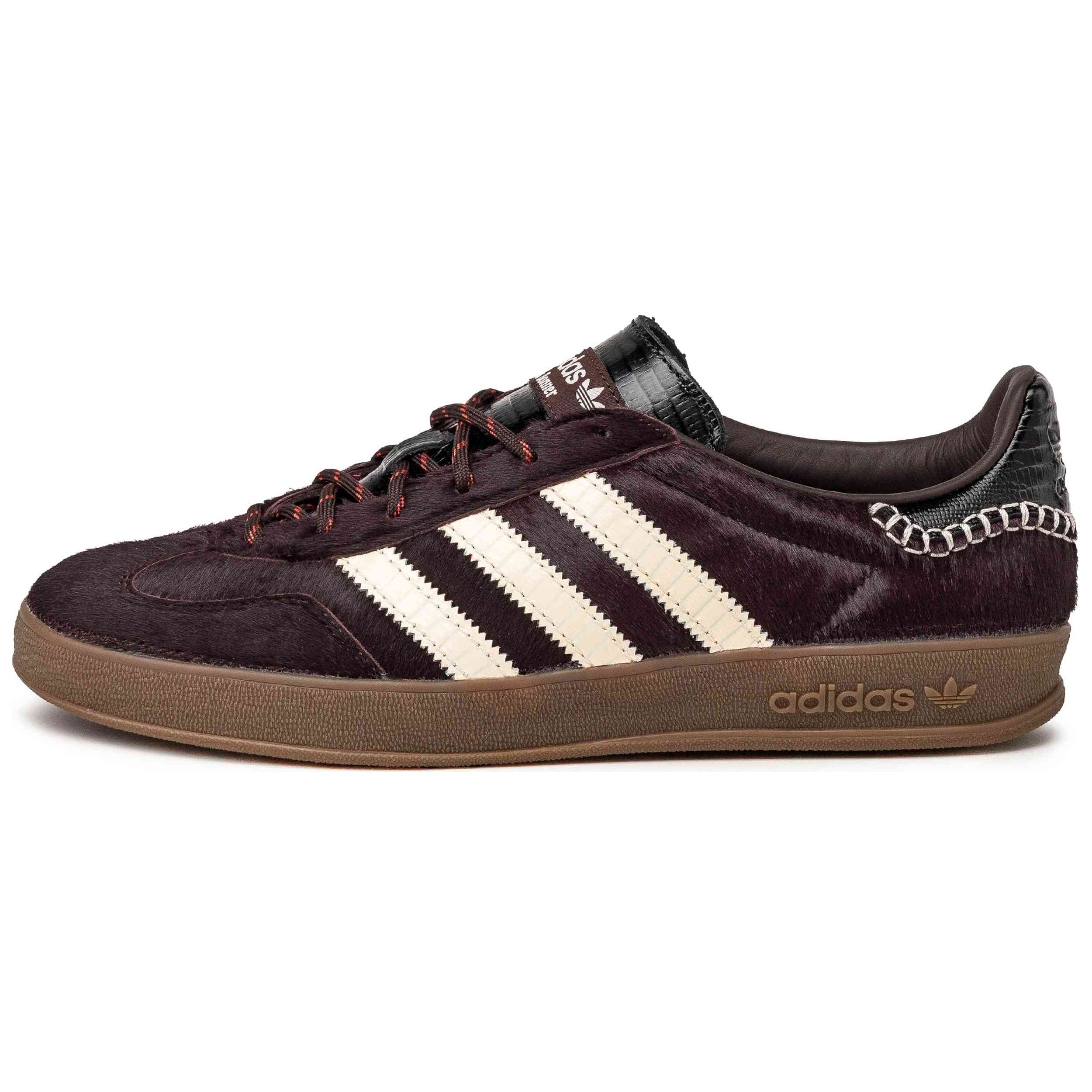 Zapatillas Adidas modelo KK3640 para hombre y mujer en color Marron