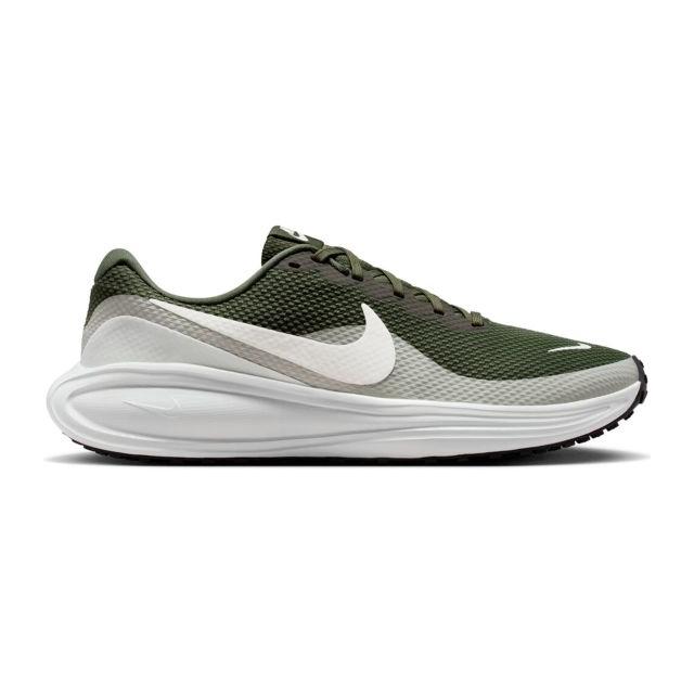 Nike Revolution 8 303