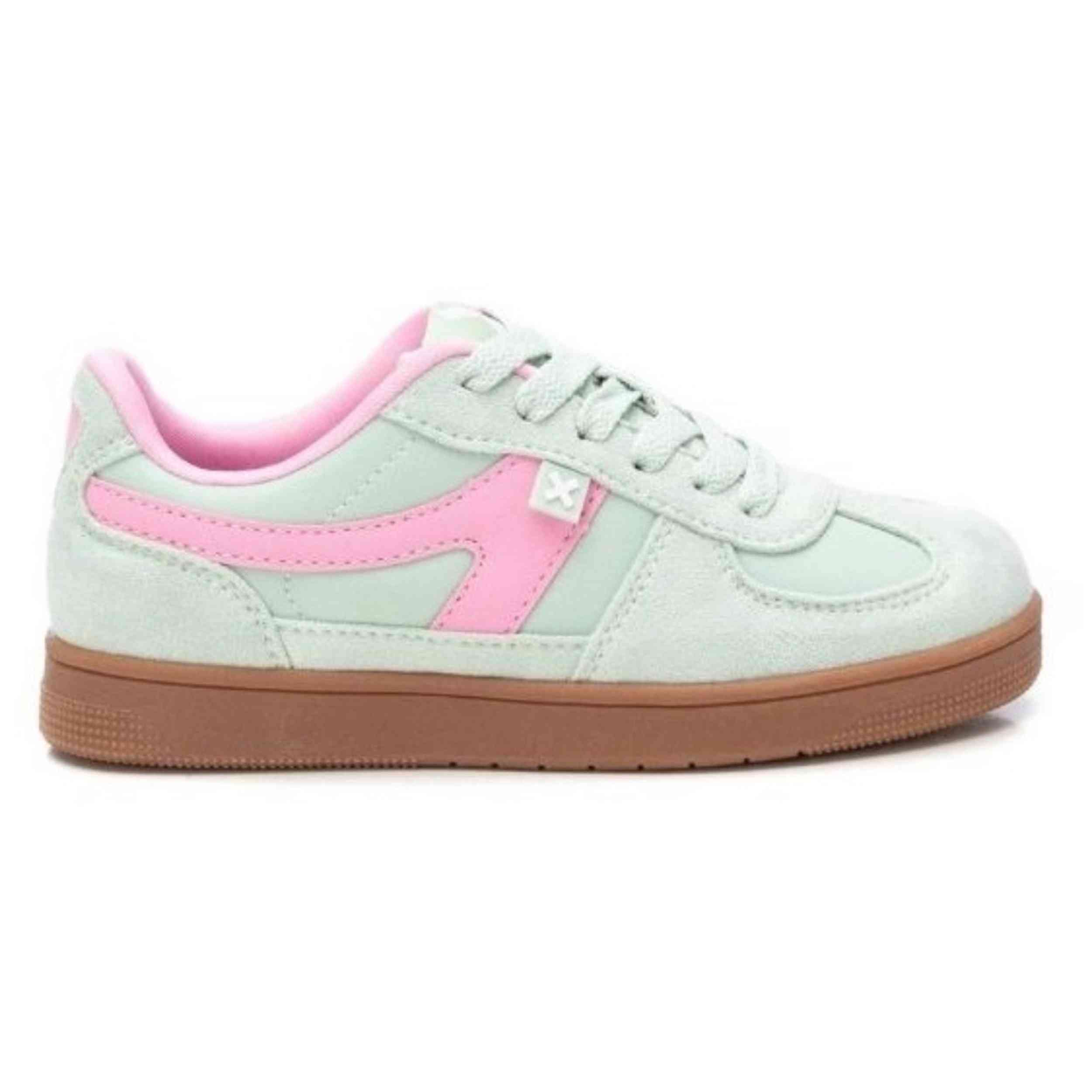 Zapatillas XTI  para niñas en color rosa