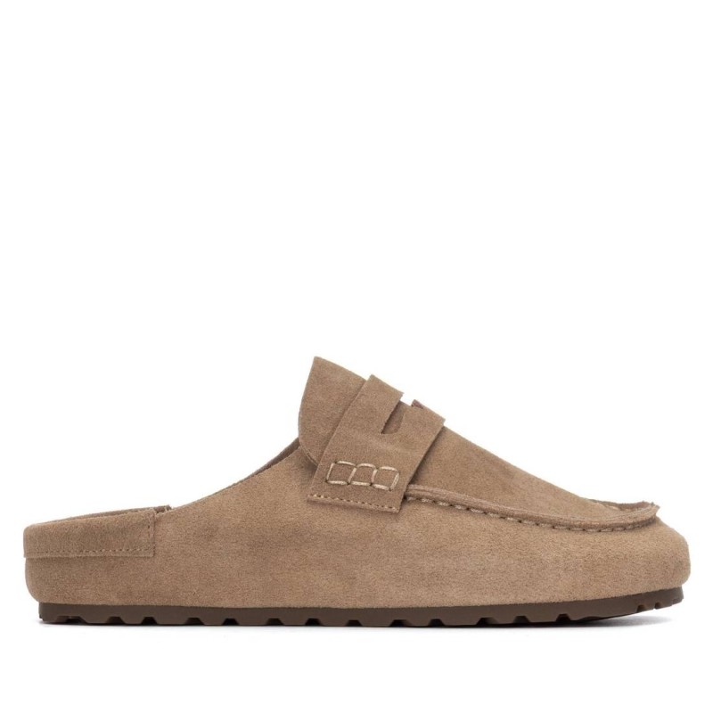 Mocasines y náuticos mujer XTI KIDS 145498 06 ZUECO SERRAJE TAUPE 39916 26I