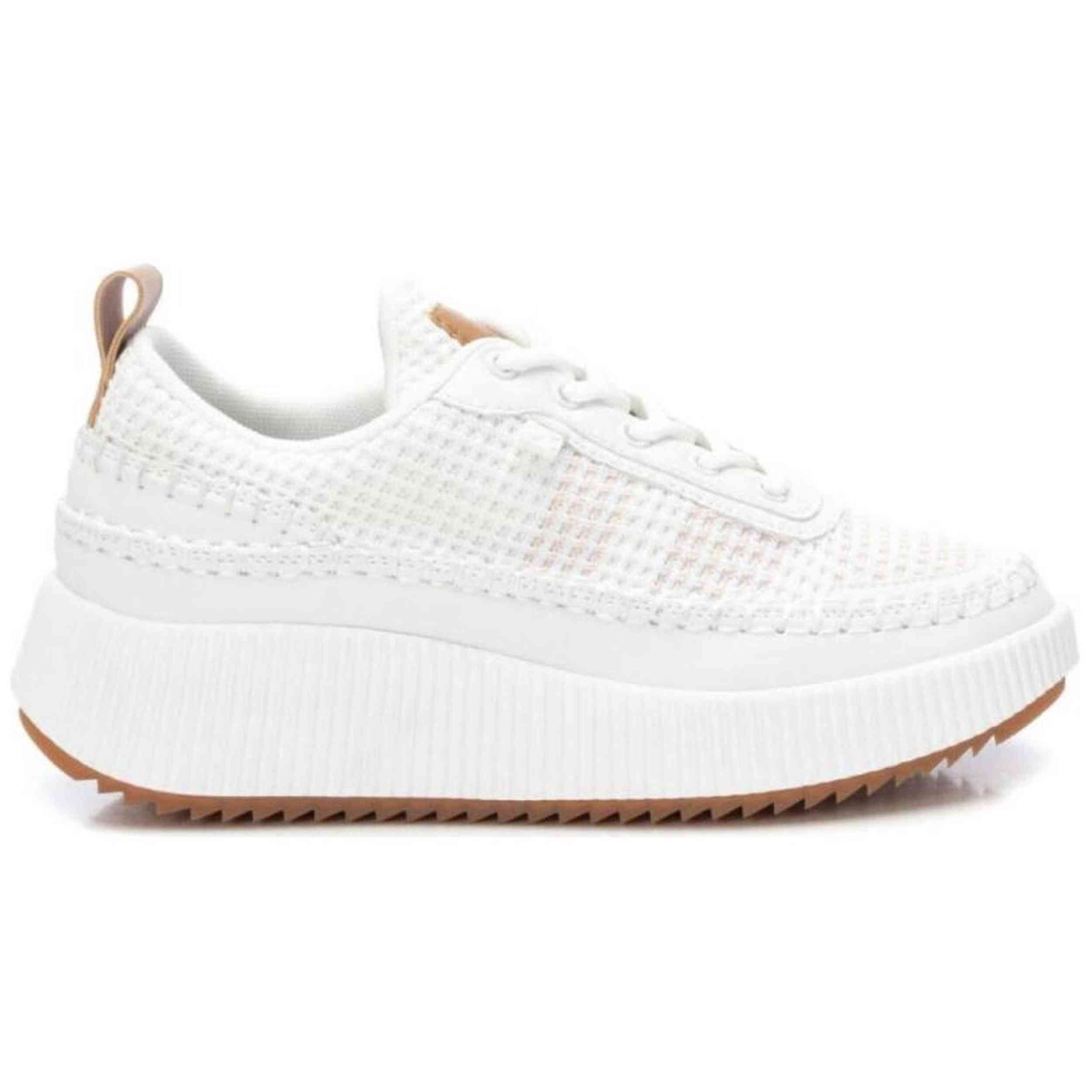 Zapatillas XTI  para mujer en color blanco