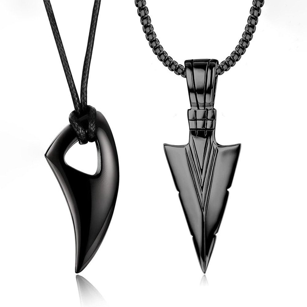 Conjunto de 2 Collares colgantes de Maple inoxidable para hombre, de Maple inoxidable, color Negro, Gift Navideño para parejas.