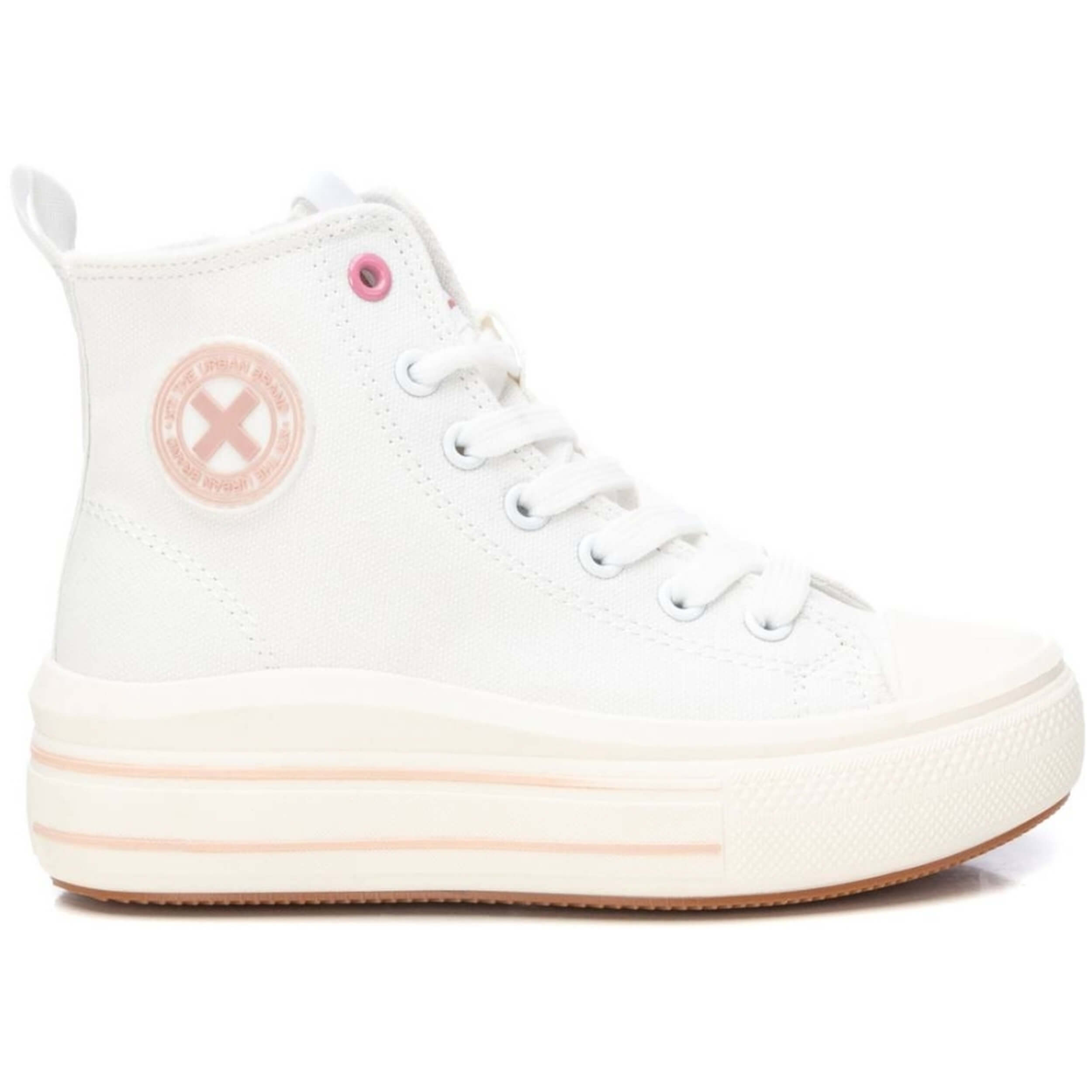 Botines XTI  para niñas en color blanco