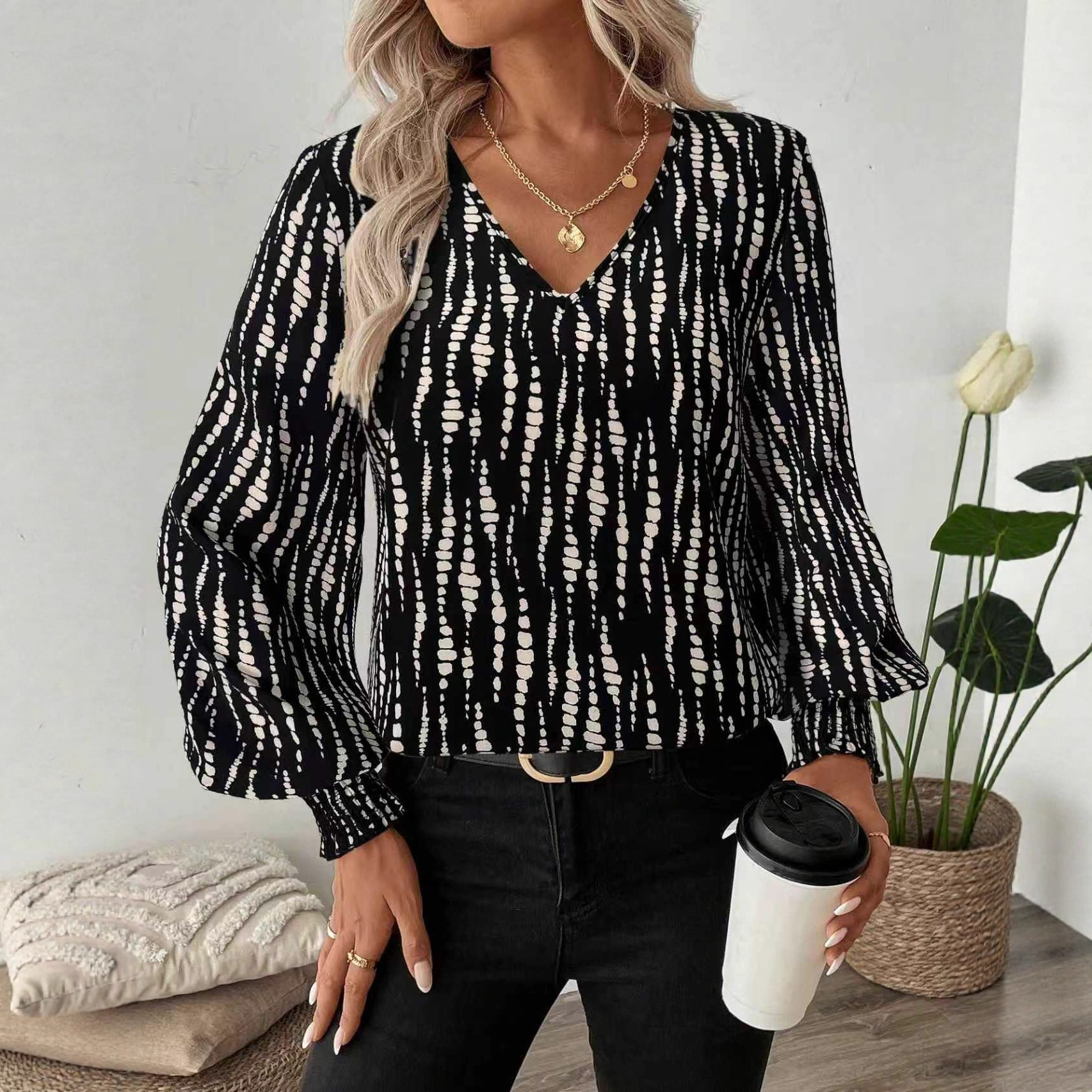 TK Blusa De Manga Larga Plegable Para Mujer Moda Otoño 2025 Casual Suéter Elegante Con Cuello En V Y Mangas Lanternas Talla Regular