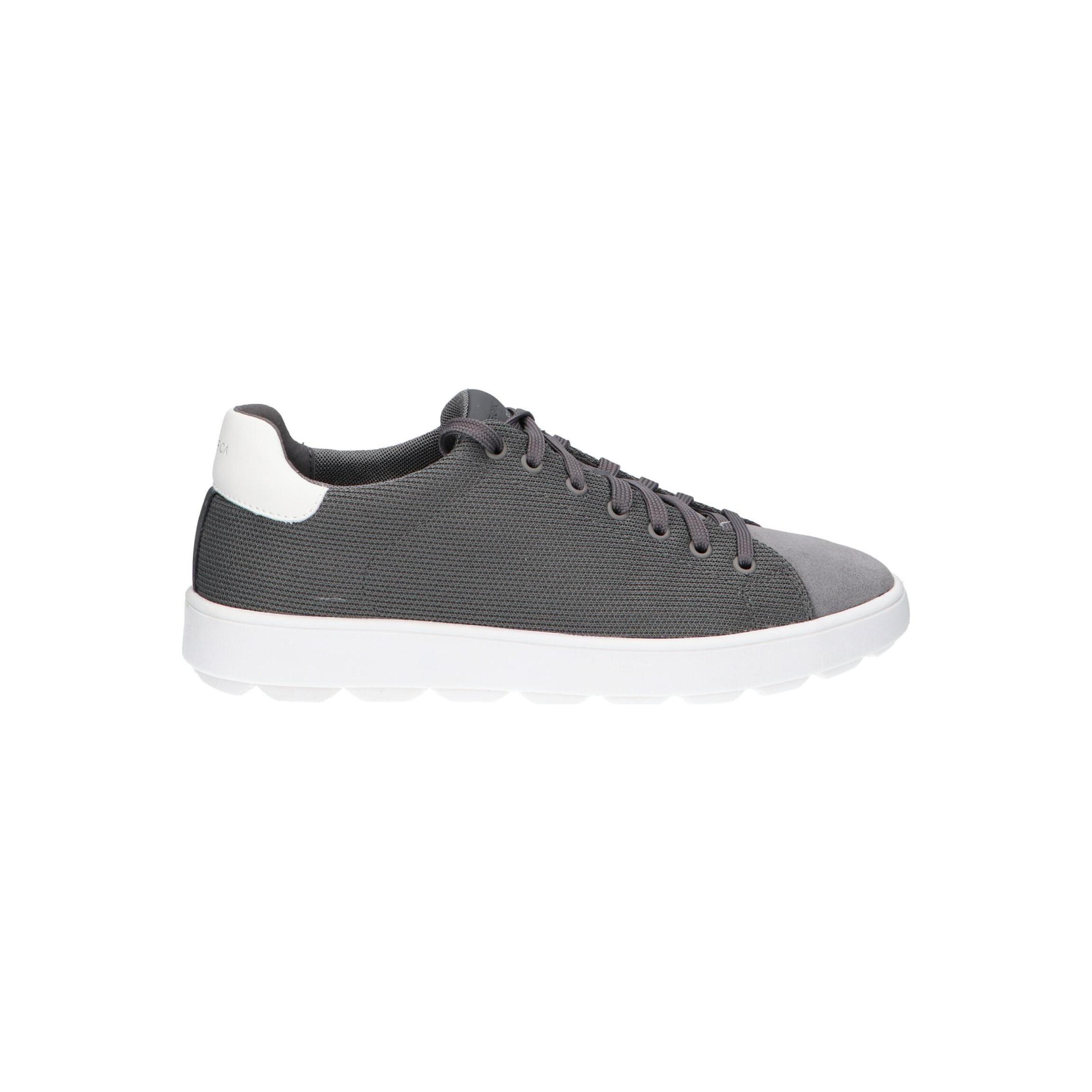 Geox men's casual sneakers in gray, lightweight canvas with rubber sole, breathable textile lining, ideal for autumn-winter, comfortable and stylish footwear for daily use, perfect men's sneakers for casual and sporty looks.