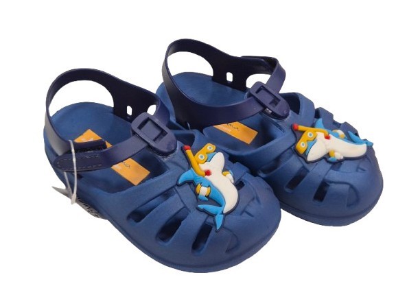 Ipanema - Zueco chancla para niños modelo 83757 en color azul marino, cómodo y resistente para uso diario en verano, ideal para niñas
