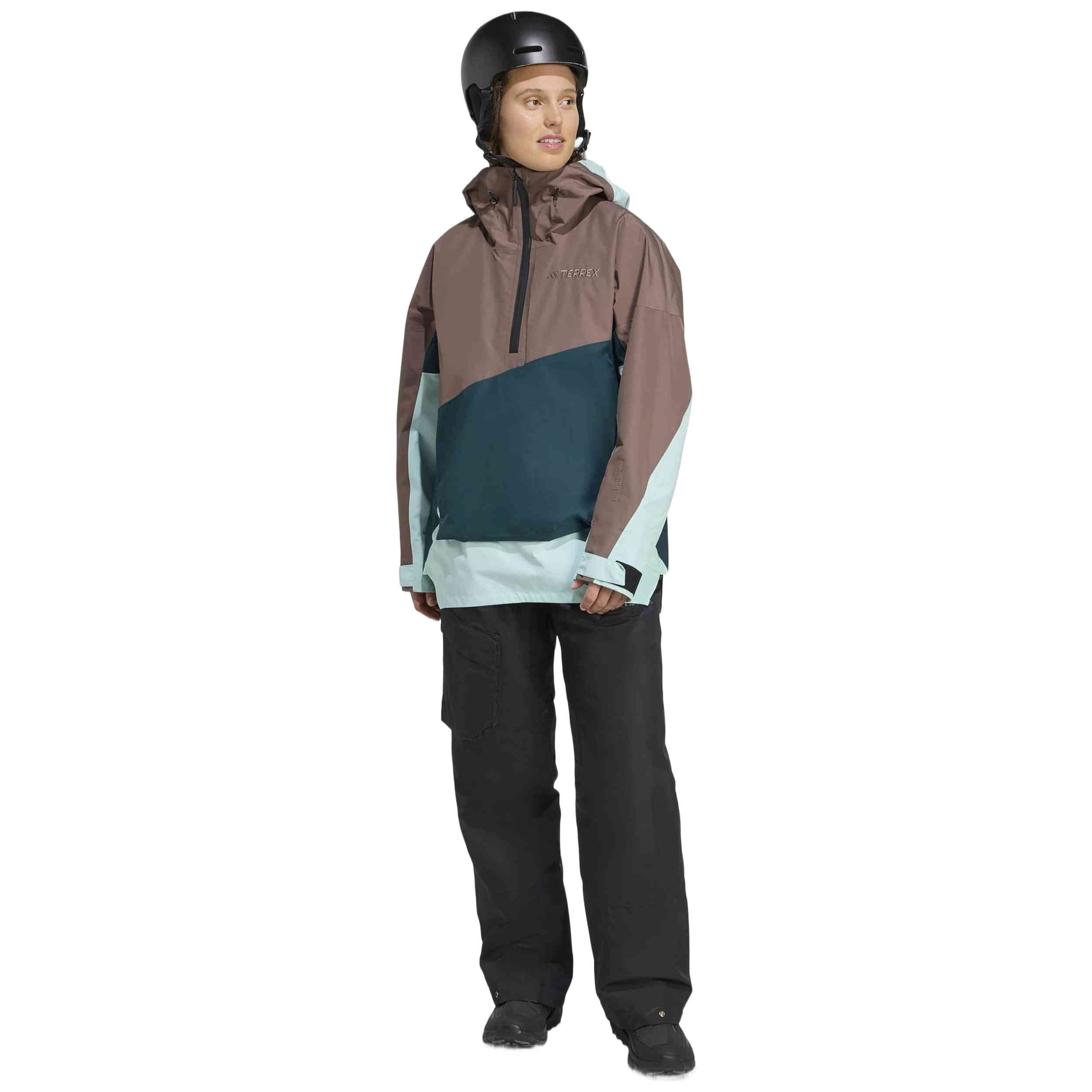 Chubasquero Adidas modelo JM3040 para Mujer en color AURIVY/EARSTR/SEFLAQ