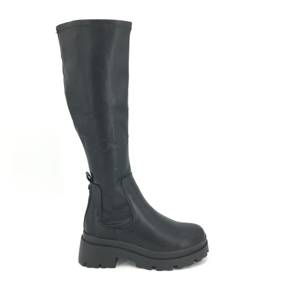Bota Mustang para mujer, mod.54607, Bota Mustang tachuelas en la base
