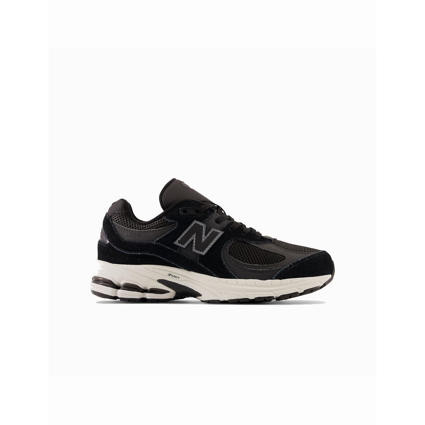 Zapatillas New Balance 2002 Negras | Diseño en Color Negro