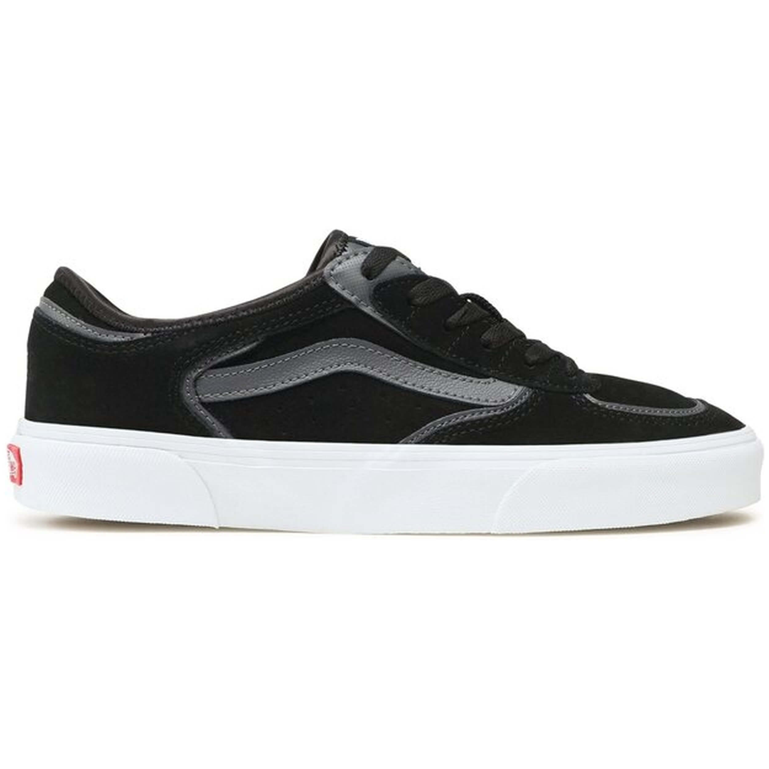 Zapatillas marca Vans modelo Vn0009Qjkou1 para hombre en color negro