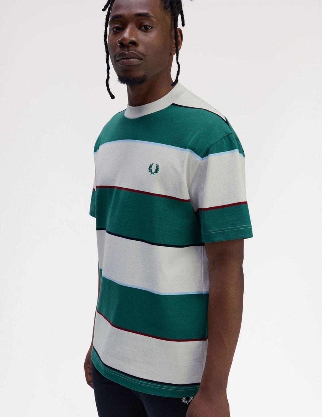 Camiseta Fred Perry Striped Relaxed Verde Crudo