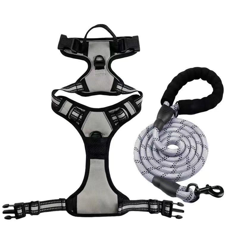 Pet dog chest and back leash, multi-layer integrated dog leash, chest harness, pet supplies