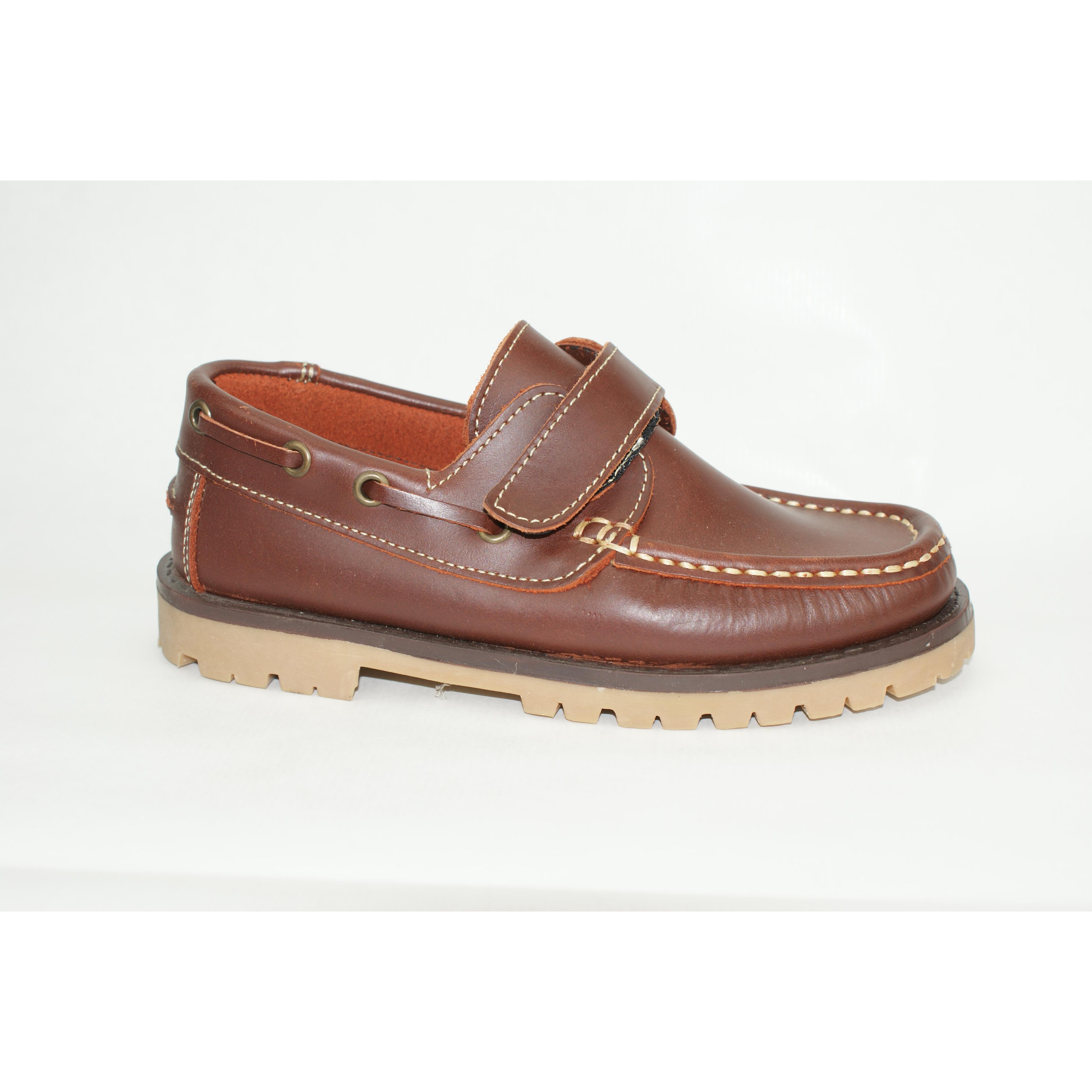 NAUTICO VELCRO NIÑO FINANO MARRÓN HECHO EN ESPAÑA