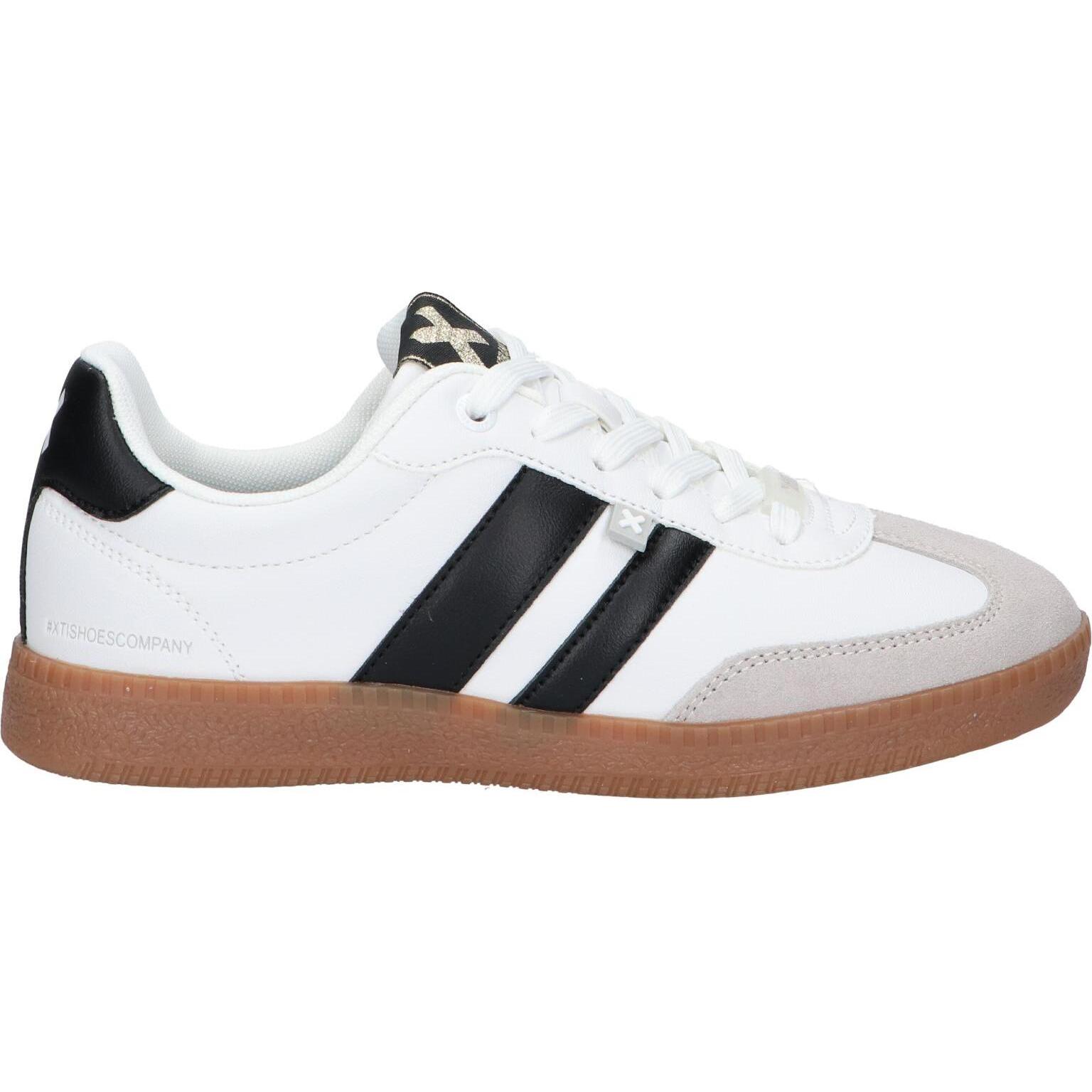 Xti women's sneakers 143485 Z C white, comfortable women's shoes with padded insole, non-slip flexible sole, and imitation leather, perfect for casual and sporty outdoor activities in spring.