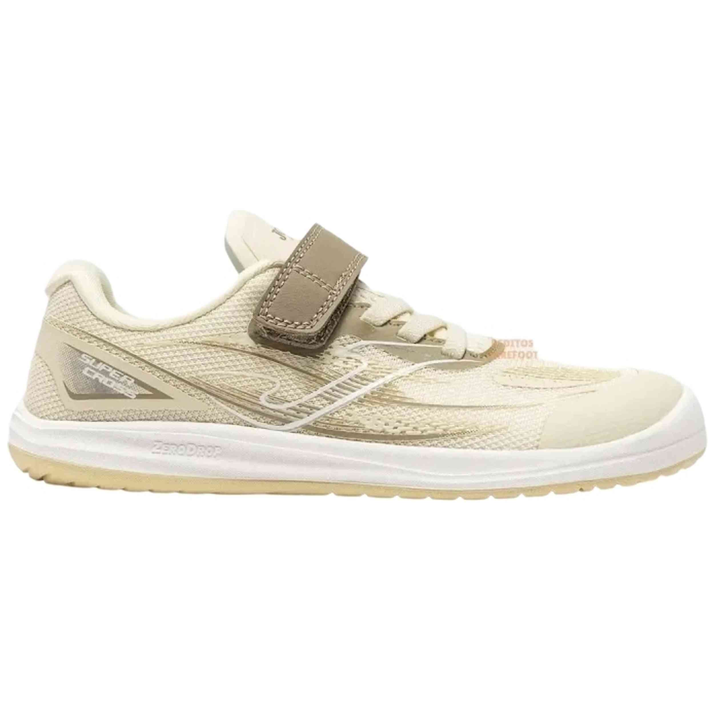 Zapatillas Joma modelo Supercross Junior Barefoot 2628 Beige en color Beig