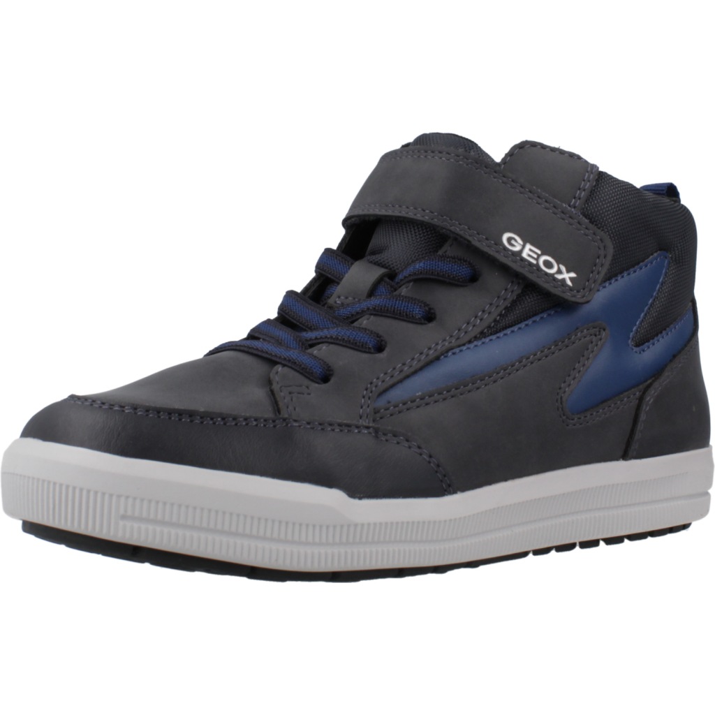 Zapatillas Niño Marca Geox Modelo J Arzach