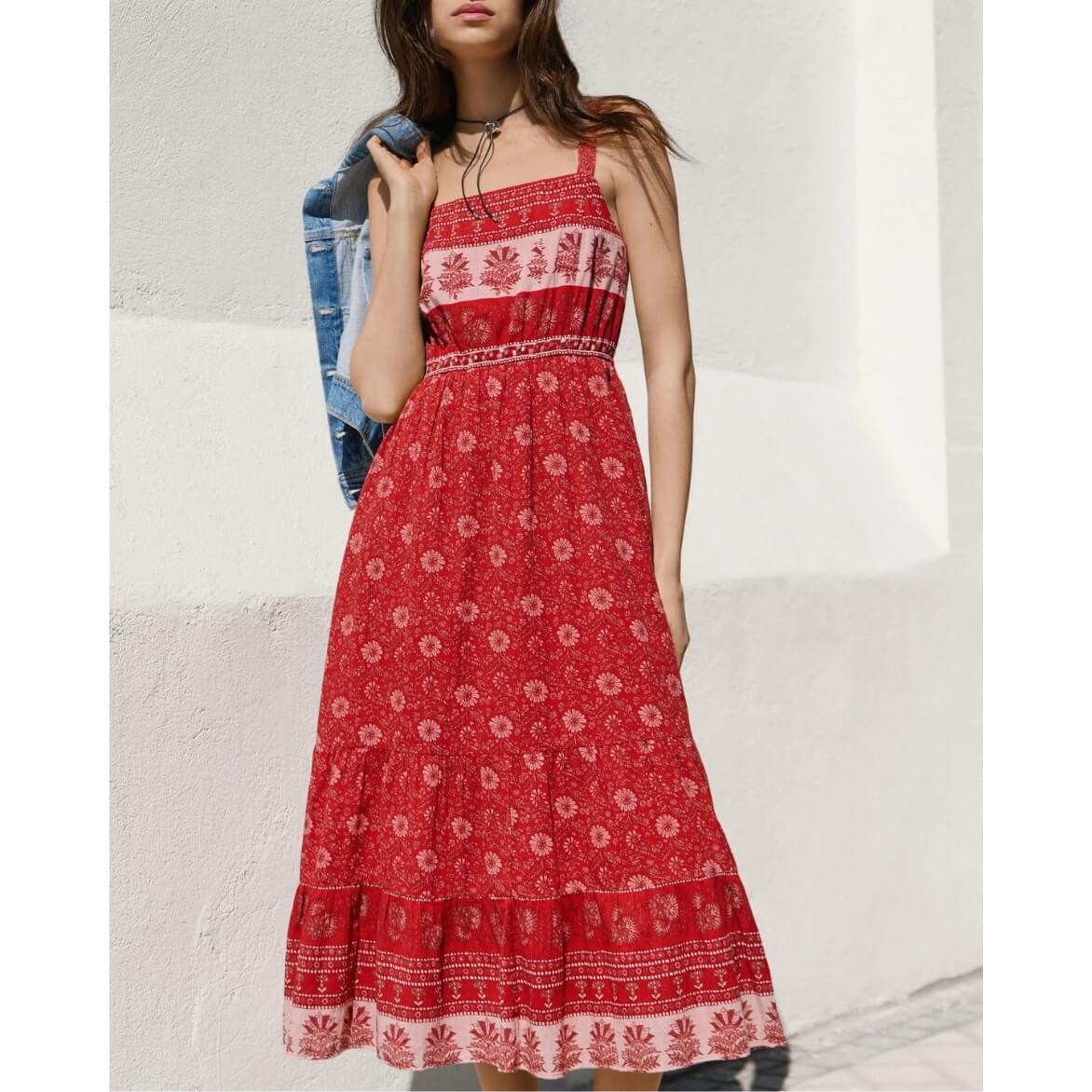 Vestido Midi  De Tirantes Celia Estampado Floral Rojo De