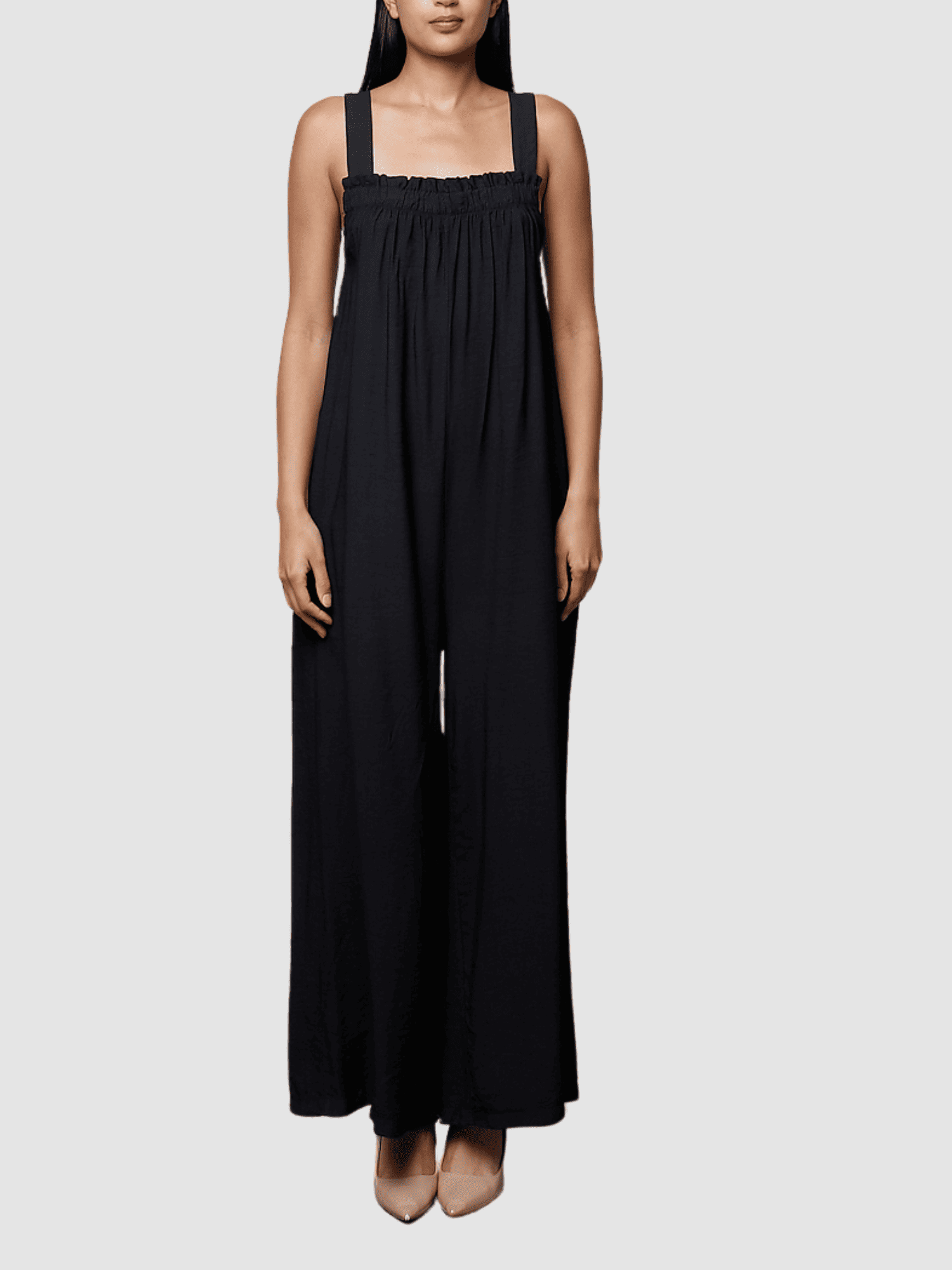 Mono largo palazzo mujer jumpsuit tirantes anchos escote fruncido goma elástica corte amplio elegante cómodo versátil talla única color negro outfit tendencia ✅Entrega 24/48h