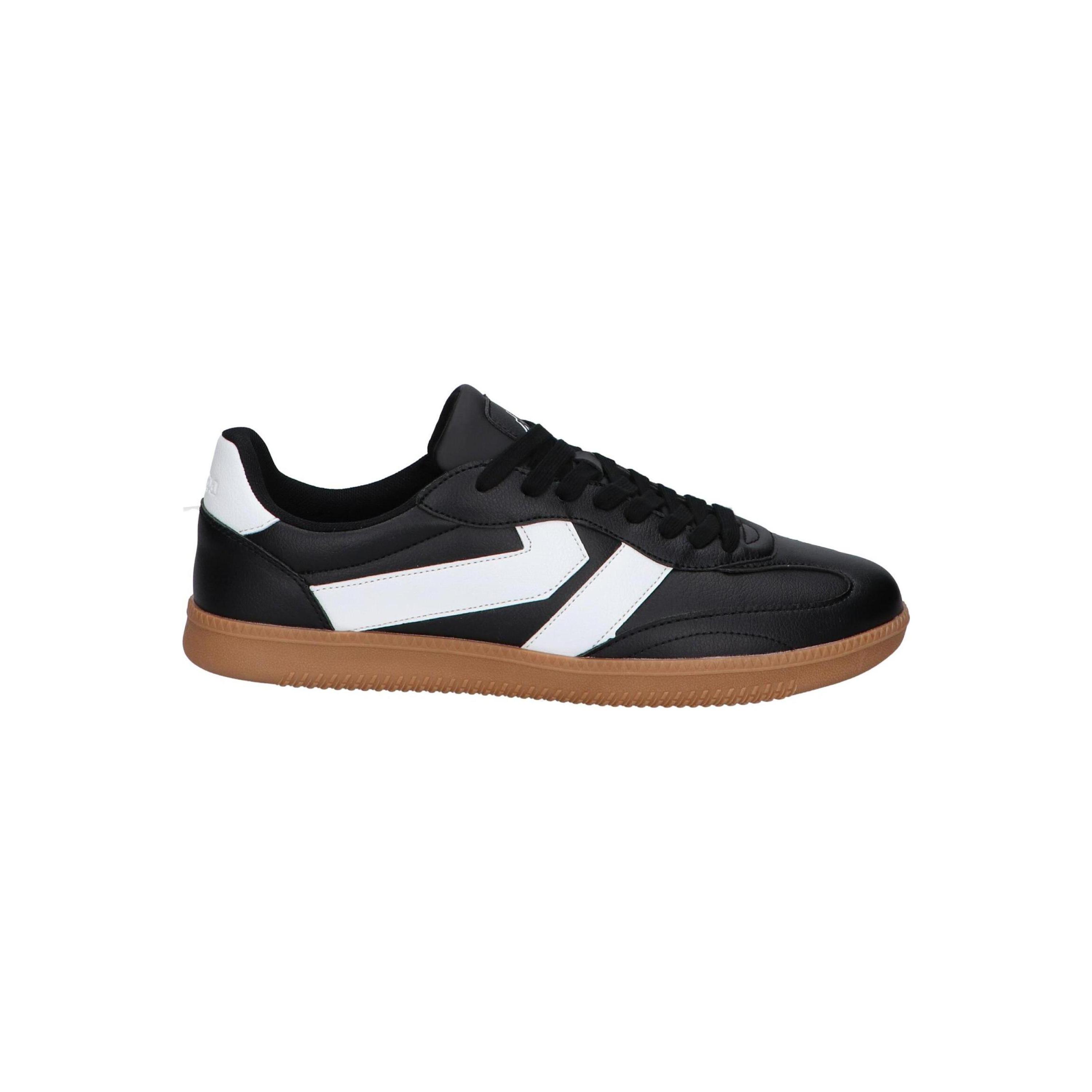 Kappa Men's casual sneakers in black, made of synthetic leather with a textile lining and rubber sole, perfect for autumn-winter; stylish, comfortable footwear for men, ideal as versatile casual shoes.