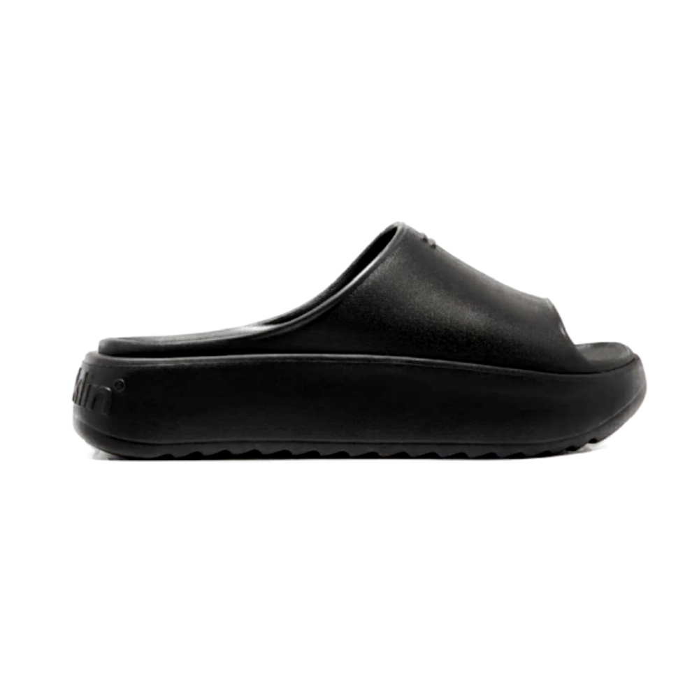 Shoes Chanclas marca D.Franklin para hombre en color negro