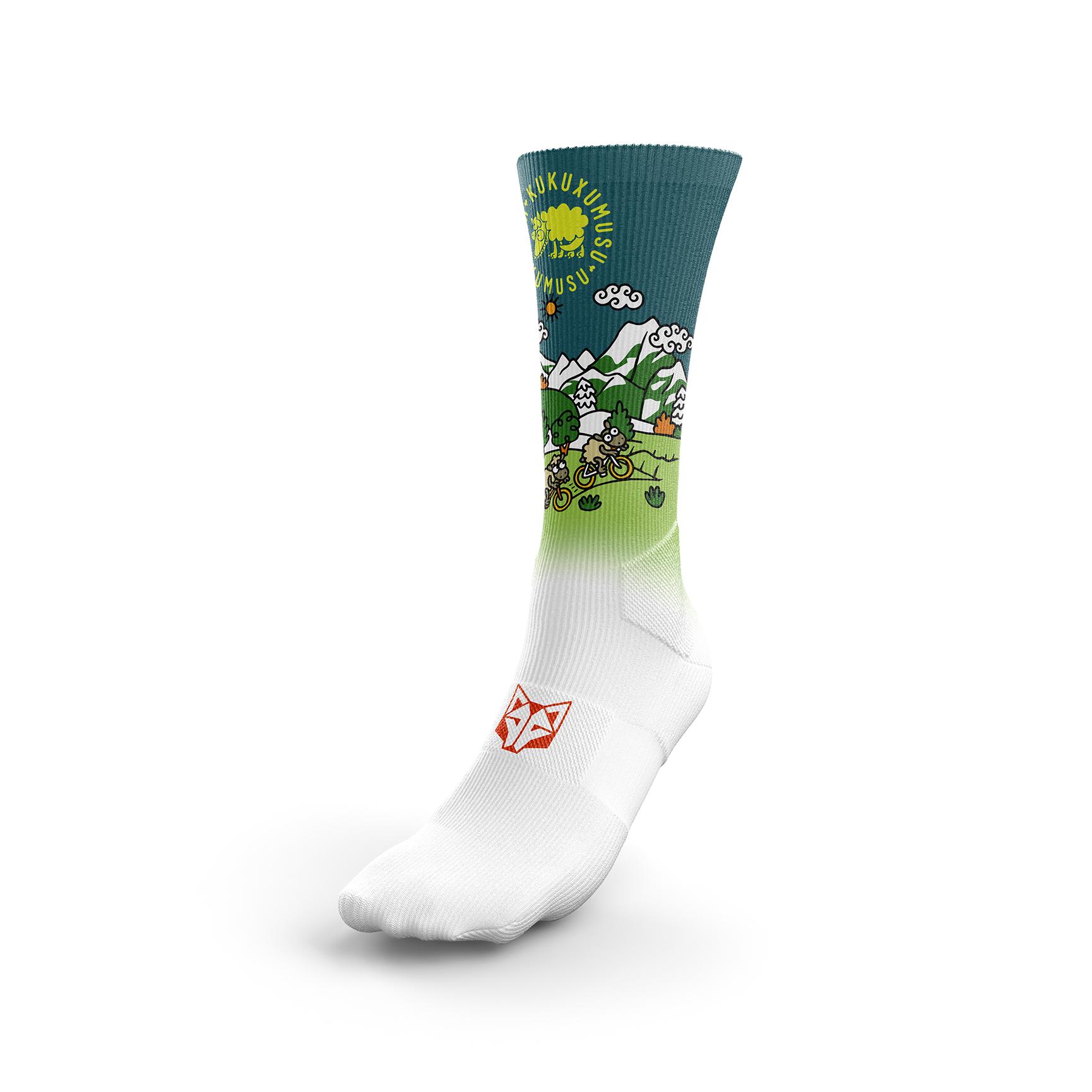 Calcetines Hombre Deportivos OTSO Ultra Ligeros, Transpirables y Sin Rozaduras – Running, Gym, Ciclismo... - Muchos Diseños Disponibles (Kukuxumusu, Dragon Ball, …) y Más Diseños super Originales