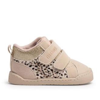 Botines niña Mustang free barefoot color Lauzy ecru y nude y animal print zapatos respetuosos de Mustang con cierre de doble tira adherente botitas muy comodas flexibles y ligeras con certificado vegano avaladas por el Dr Juanjo Lopez by Mustang