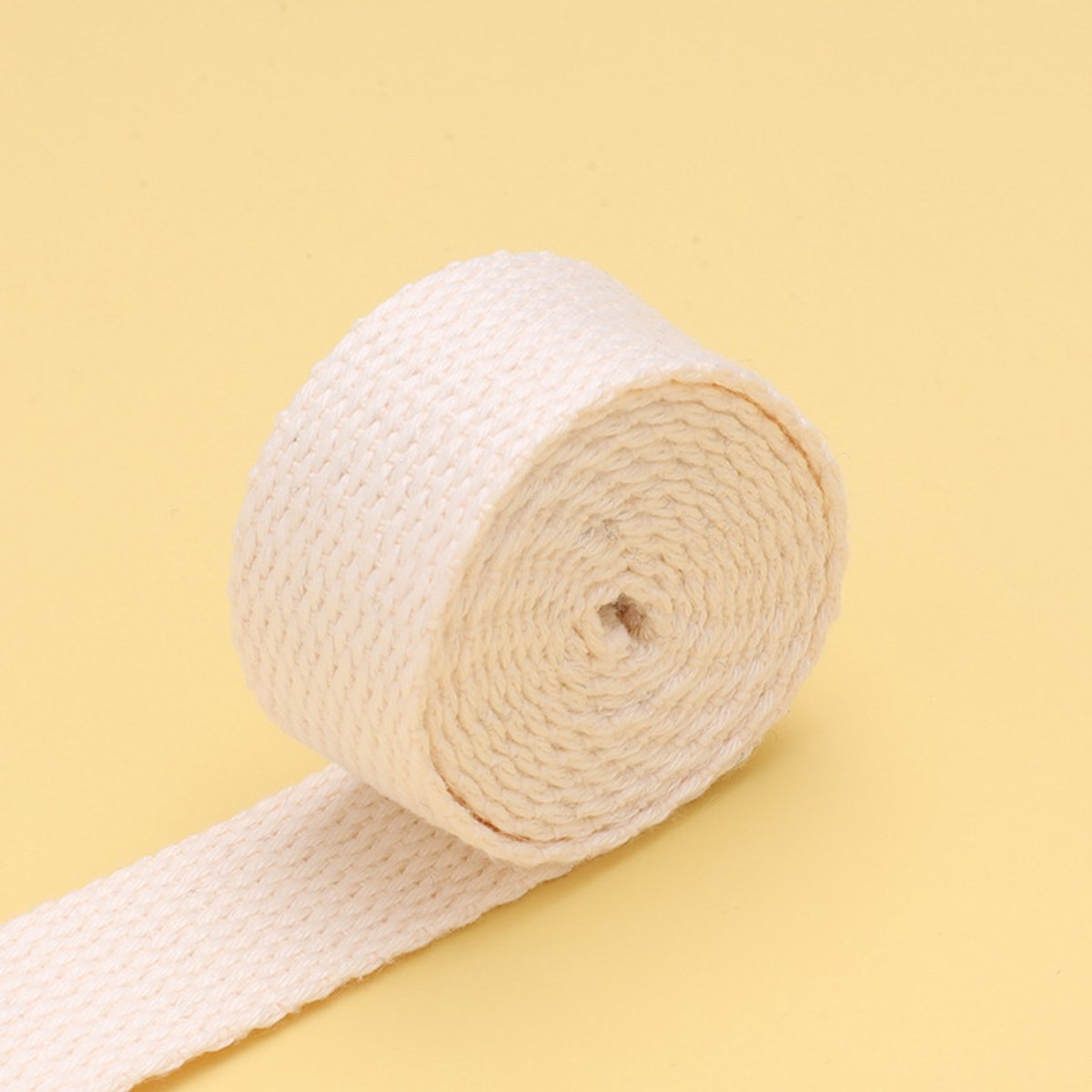 Band van polyester-katoenmix, 10 meter lang, 25 mm breed, geschikt voor zelfgemaakte handvatten, rugzakriemen, stoffen riemen, outdoorproducten, kledingprojecten, enz., Beige.