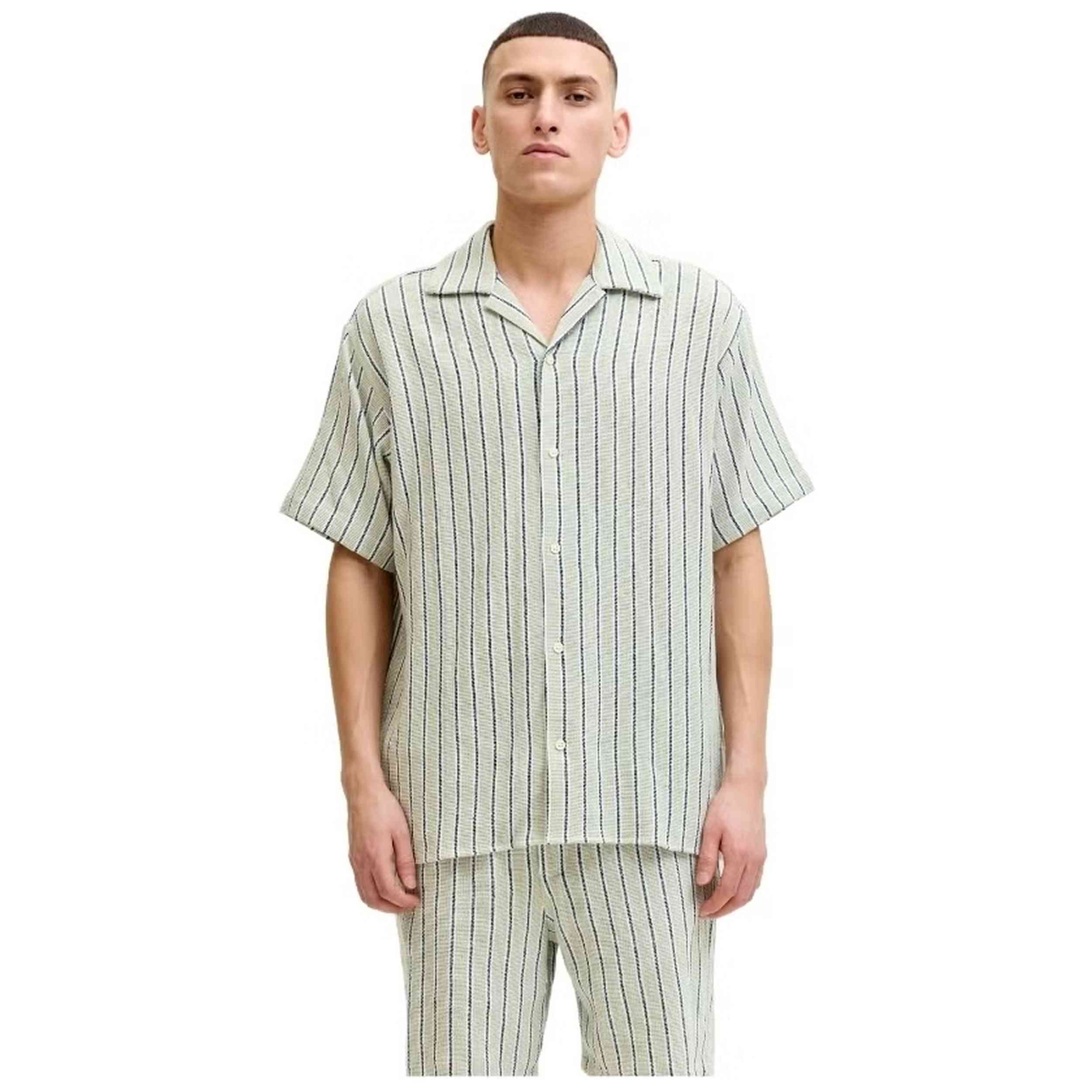 Camisa Jack & Jones modelo Jorcoba Stripe Resort Shirt Ss en color Verde