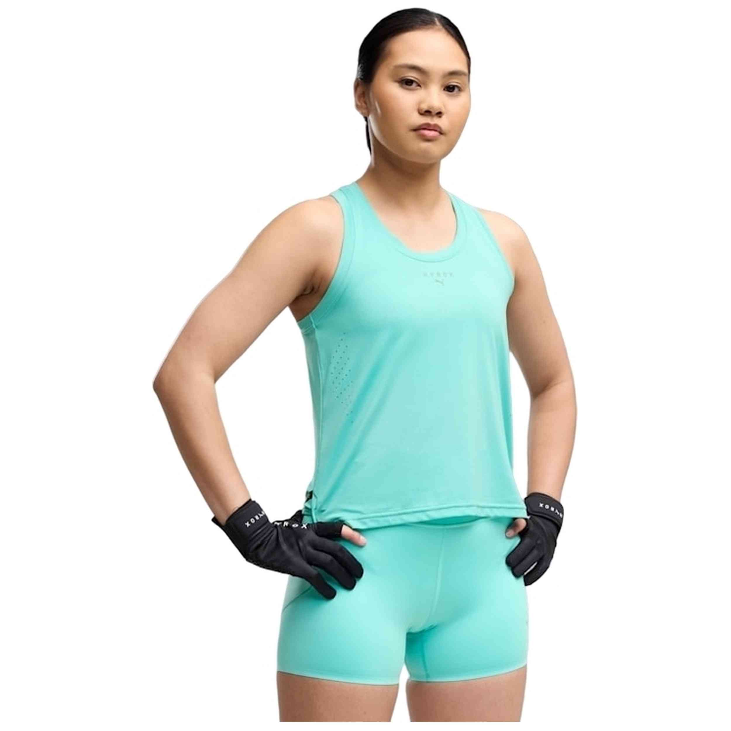 Camiseta Puma modelo W Puma X Hyrox Pwrmo en color Turquesa