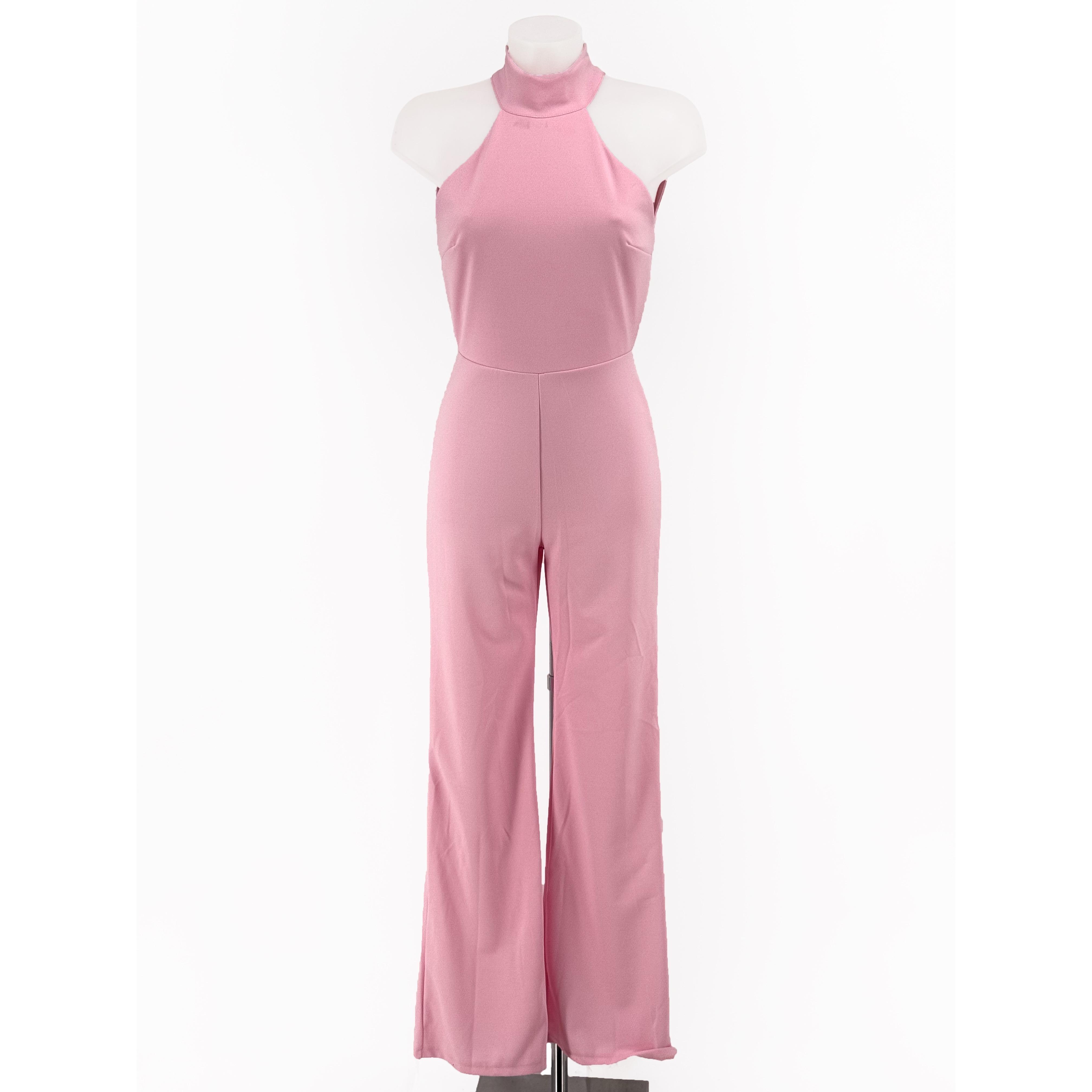 Mono largo de mujer en tejido scuba crep con escote halter y espalda descubierta. Diseño elegante con pierna ancha que estiliza la figura. Disponible en varios colores, ideal para eventos, fiestas y ocasiones especiales. Un mono moderno, sofisticado.