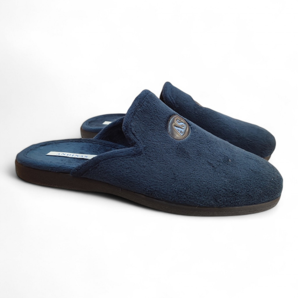 Andinas- Zapatilla casa destalonada Andinas marino invierno, con tacto muy agradable y suela antiedeslizante muy flexible