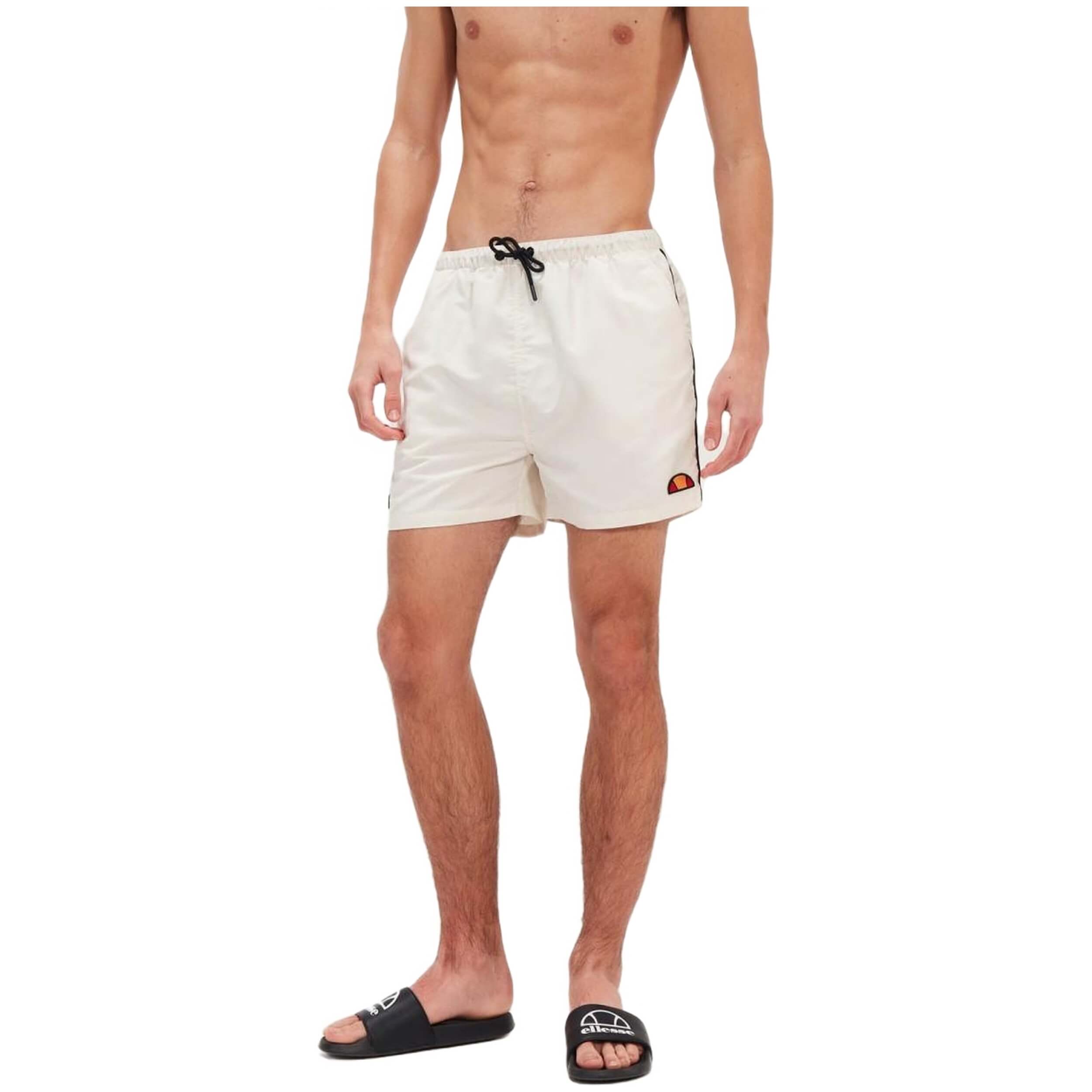 Pantalon Corto Ellesse  para hombre en color blanco