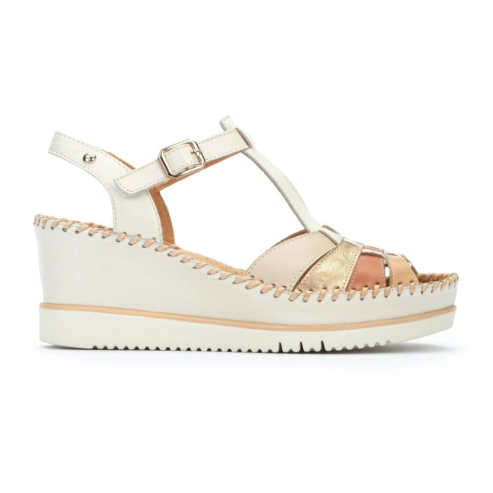 Zapatos Pikolinos modelo Aguadulce W3Z-1836C1 en color Blanco