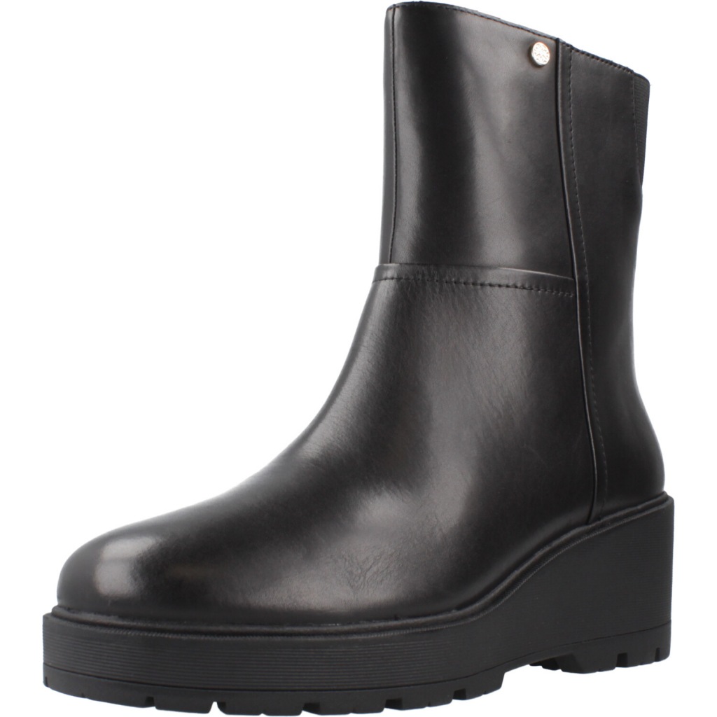 Botines Mujer Marca Geox Modelo D Miereille