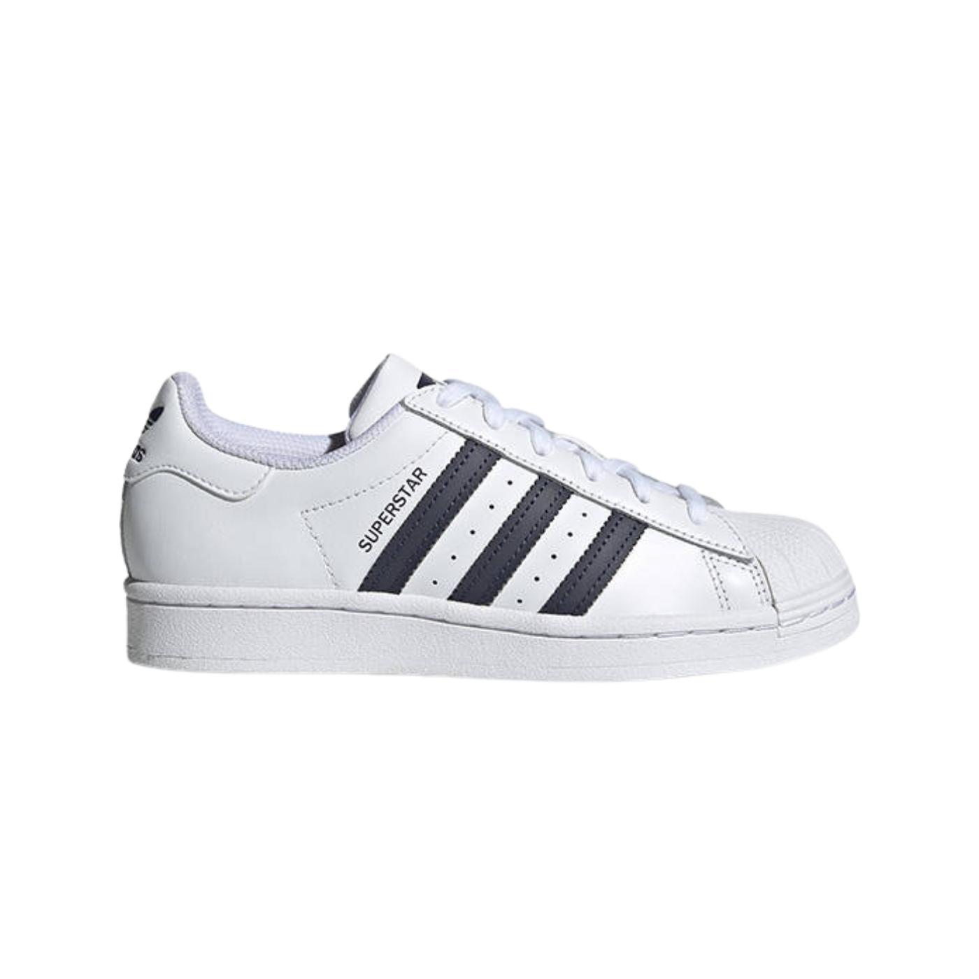 Zapatillas adidas superstar j blanco azul de niño.