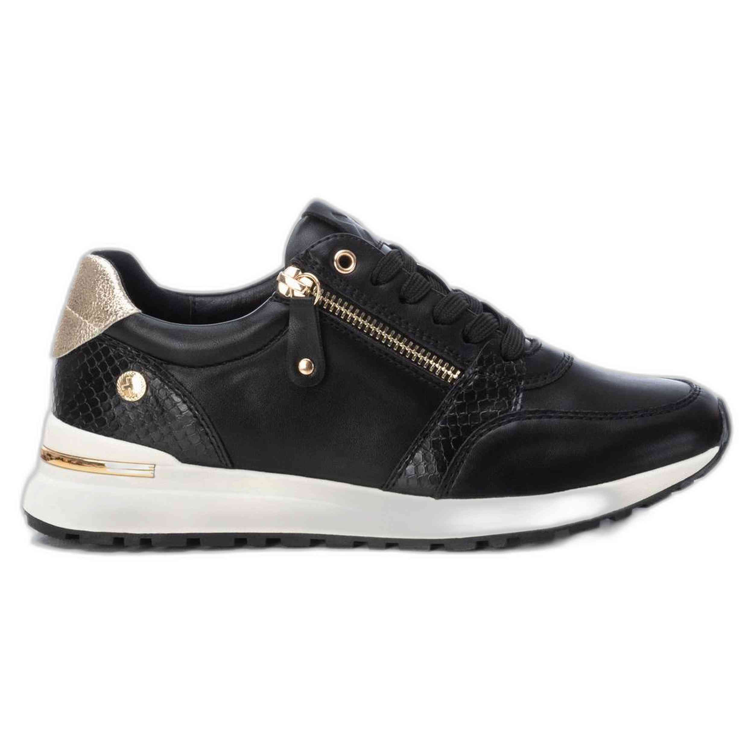 Zapatillas XTI  para mujer en color negro