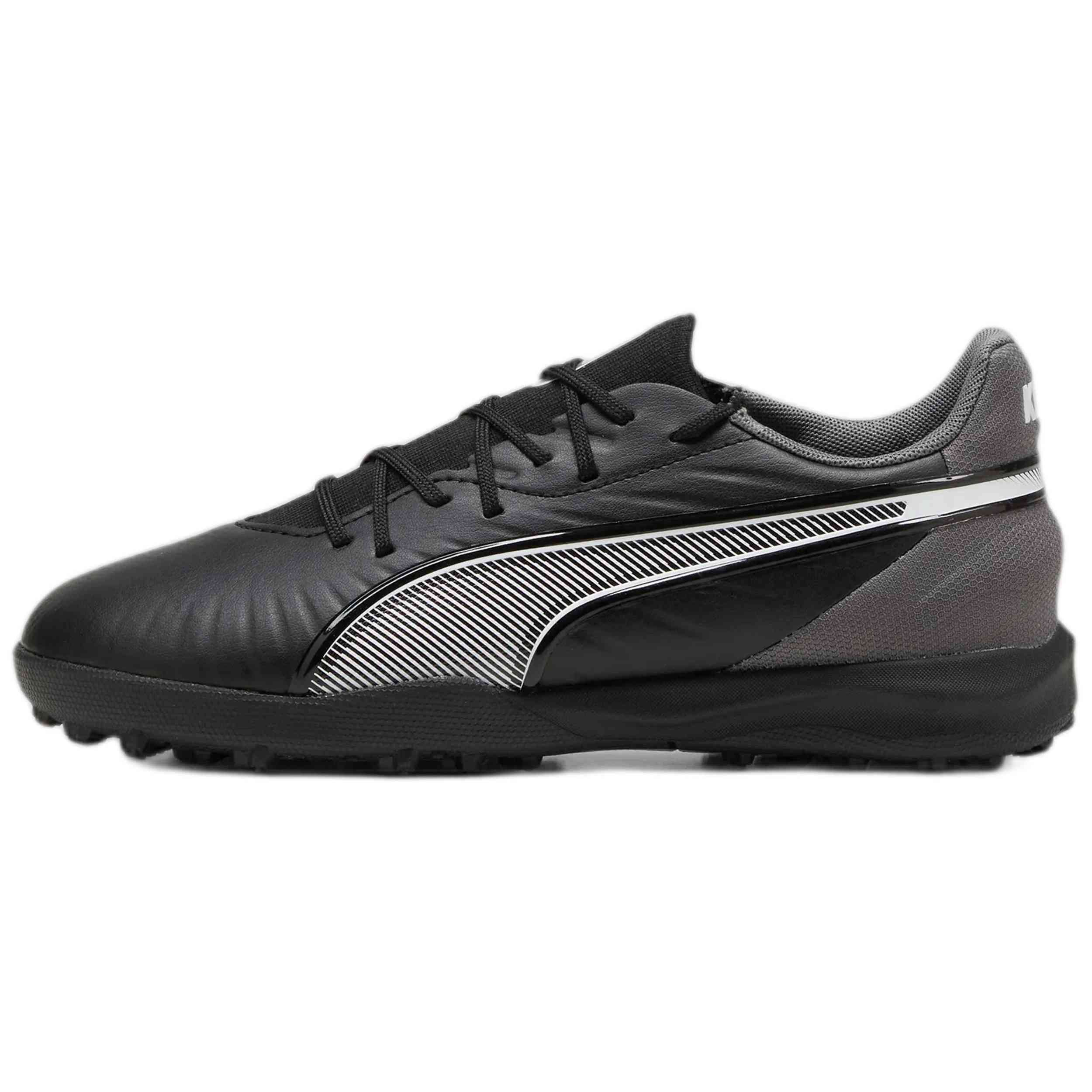 Calzado Puma en color Negro
