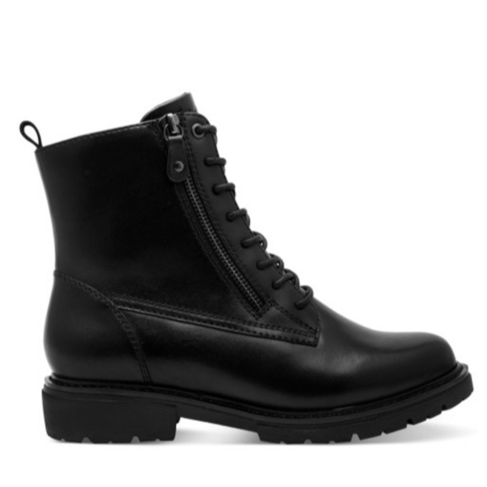 Cómoda Botín mujer 25701 de Jana en piel negra horma ancha. Ajuste con cremallera lateral y cordones. Plantilla anatómica. Cómodo y ligero piso antideslizante. Altura Tacón bajo (1-3 cm) Referencia 25701-45-001