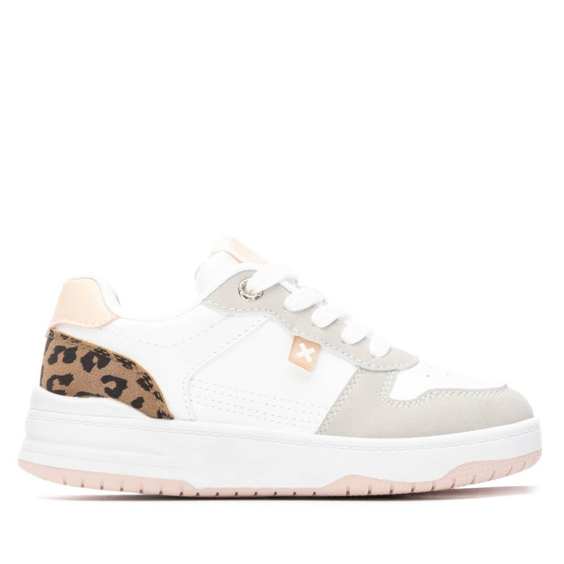 Xti - Zapatilla Niña - Calzado Cómodo y Versátil - Moda casual - Modelo  13042701