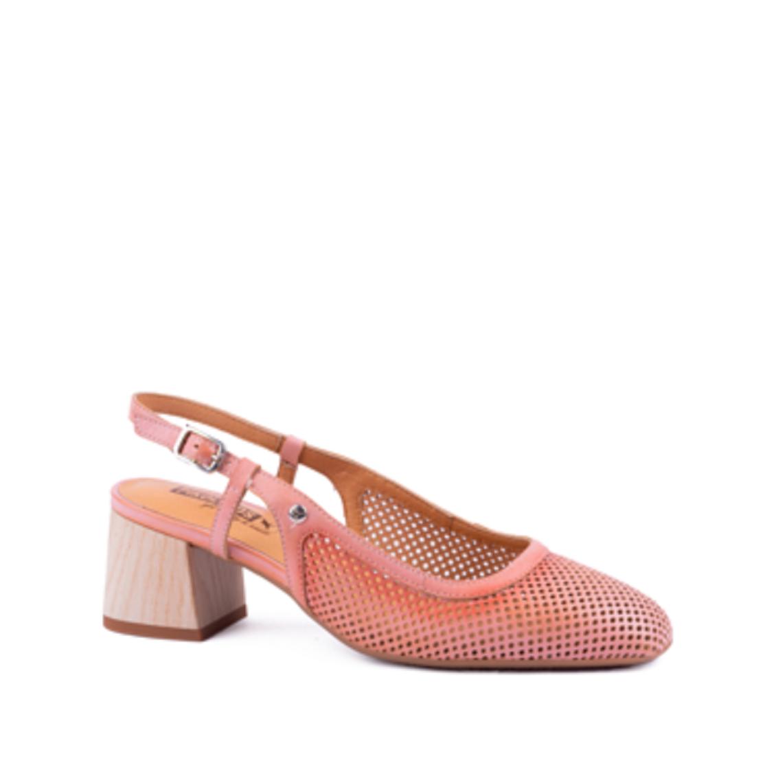 PIKOLINOS MURCIA W9P-5738 KR zapato de mujer destalonado, sujeto con hebilla, de piel natural perforada que hace las delicias de los pies, tacón medio cómodo.