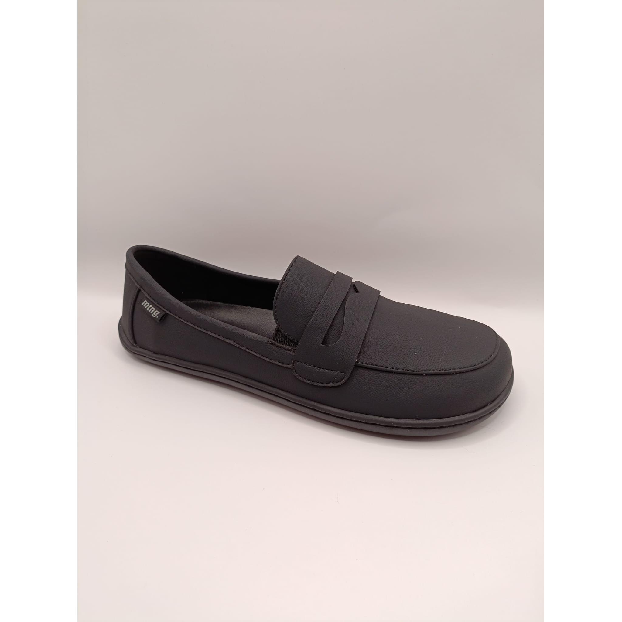 Mocasín Negro Vegano Barefoot Mujer | Mustang Free