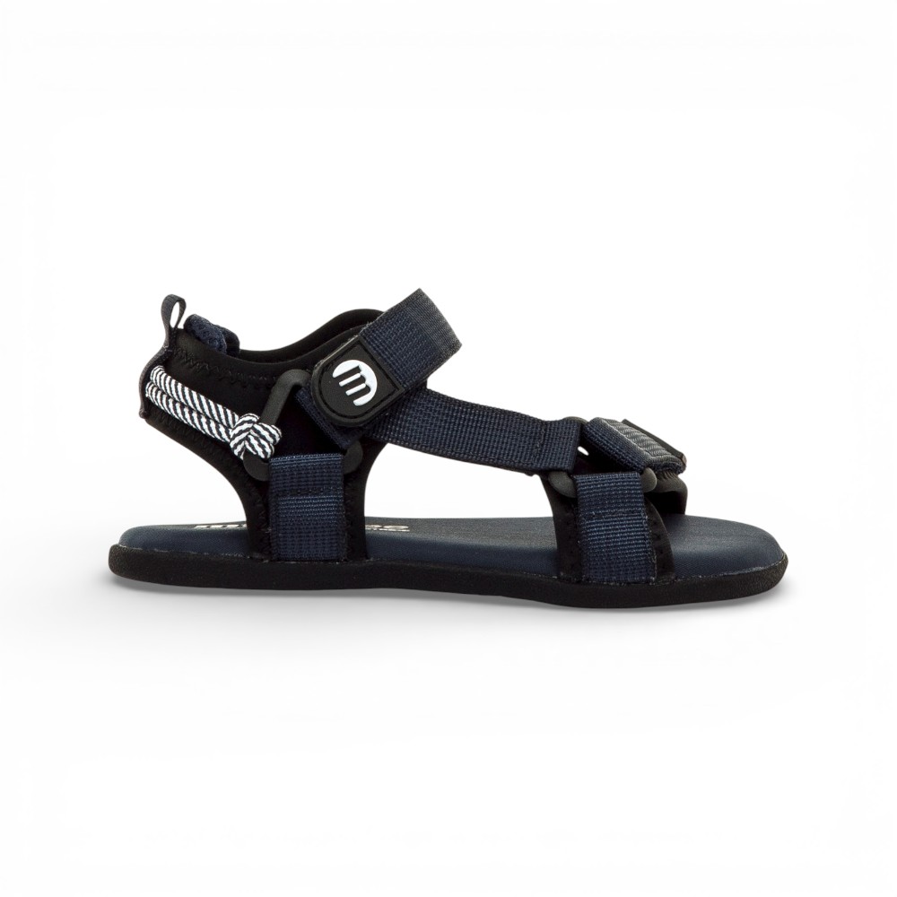 Sandalias Mustang modelo 49375 en color Marino